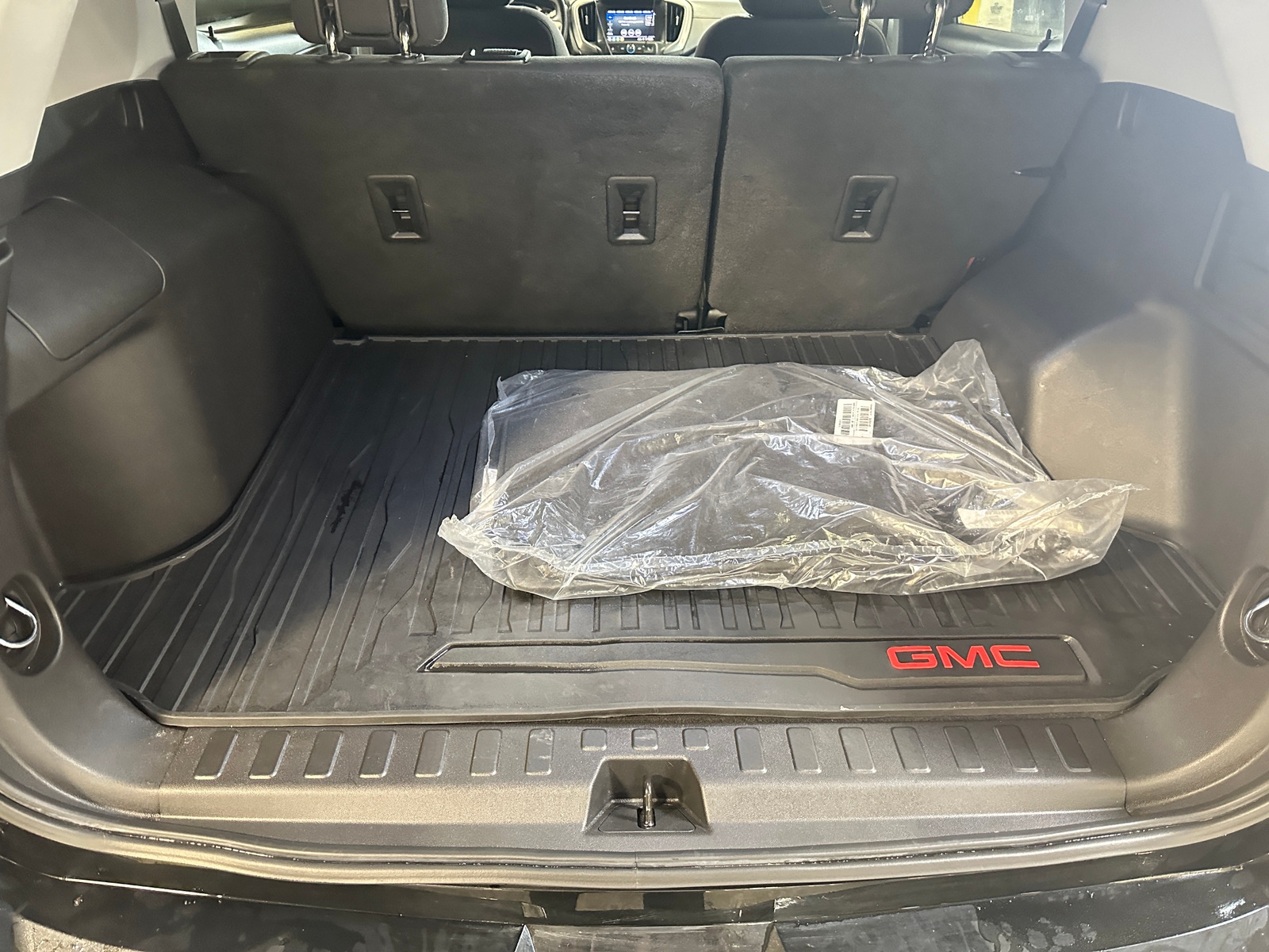 Thumbnail: 2020 GMC Terrain - 7