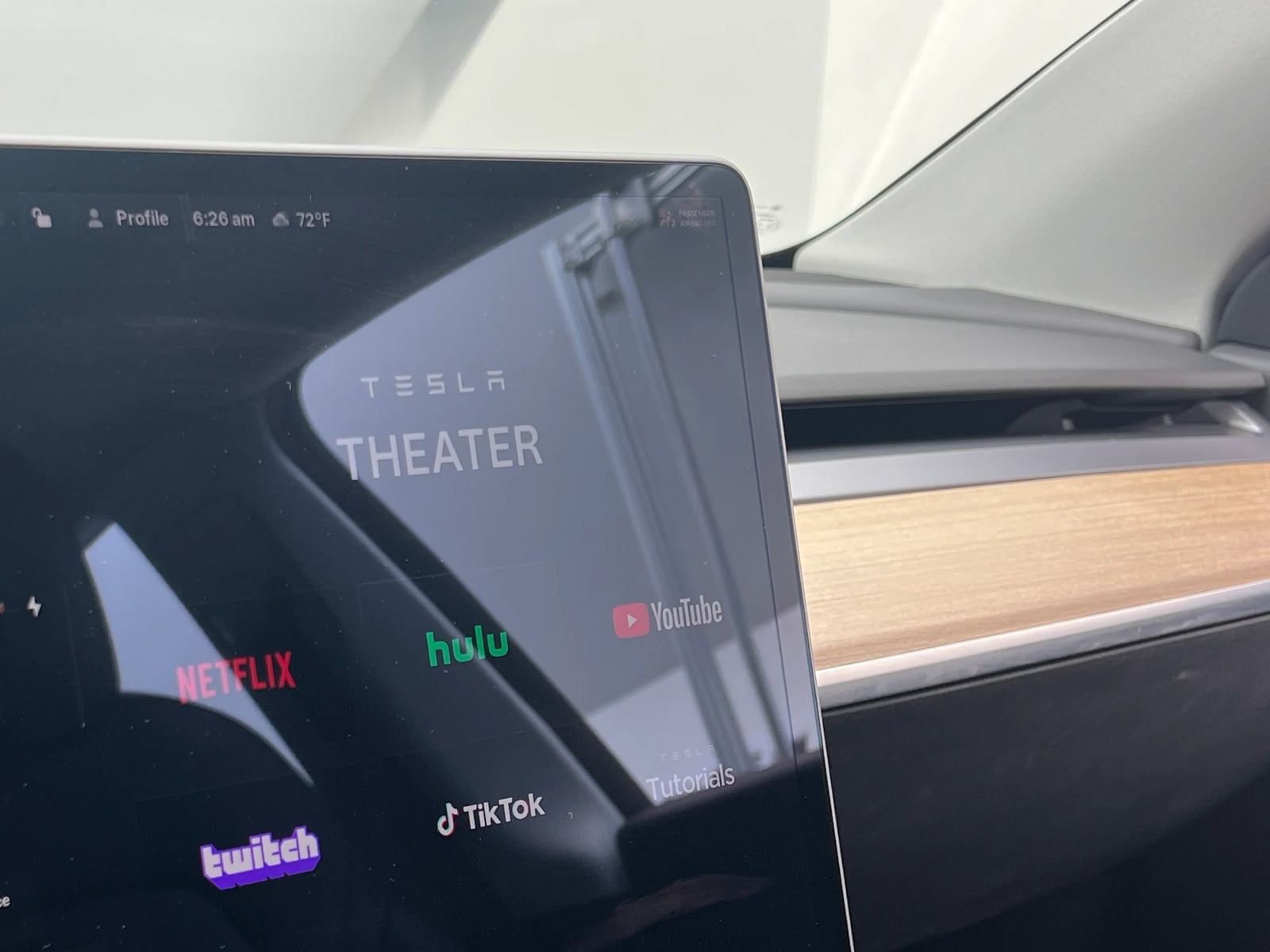 Thumbnail: 2022 Tesla Model Y - 3