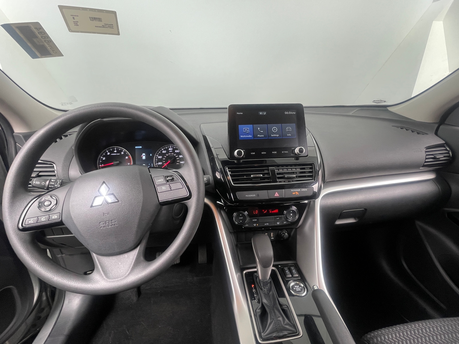 Thumbnail: 2024 Mitsubishi Eclipse Cross - 3