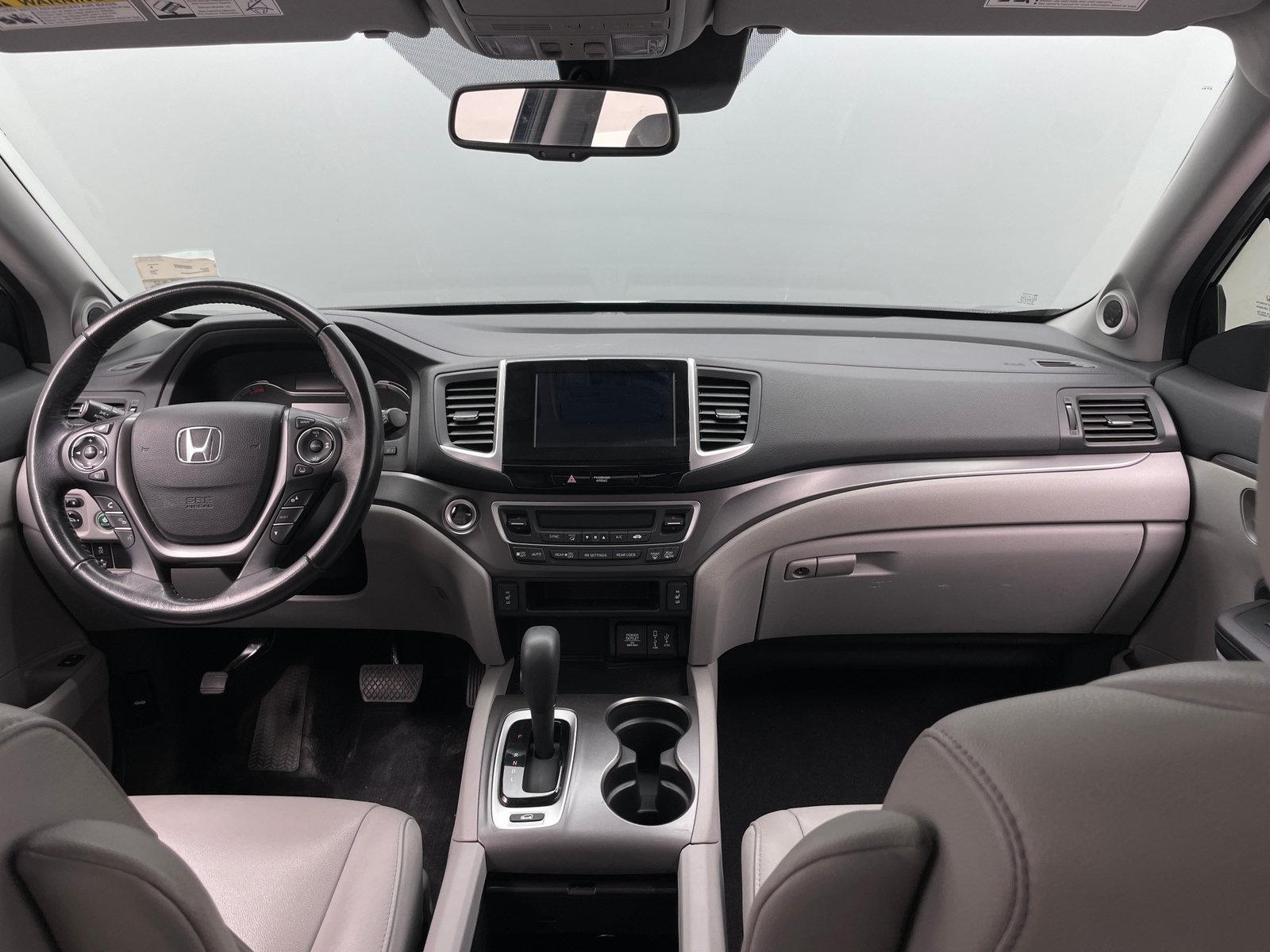 Thumbnail: 2017 Honda Pilot - 2