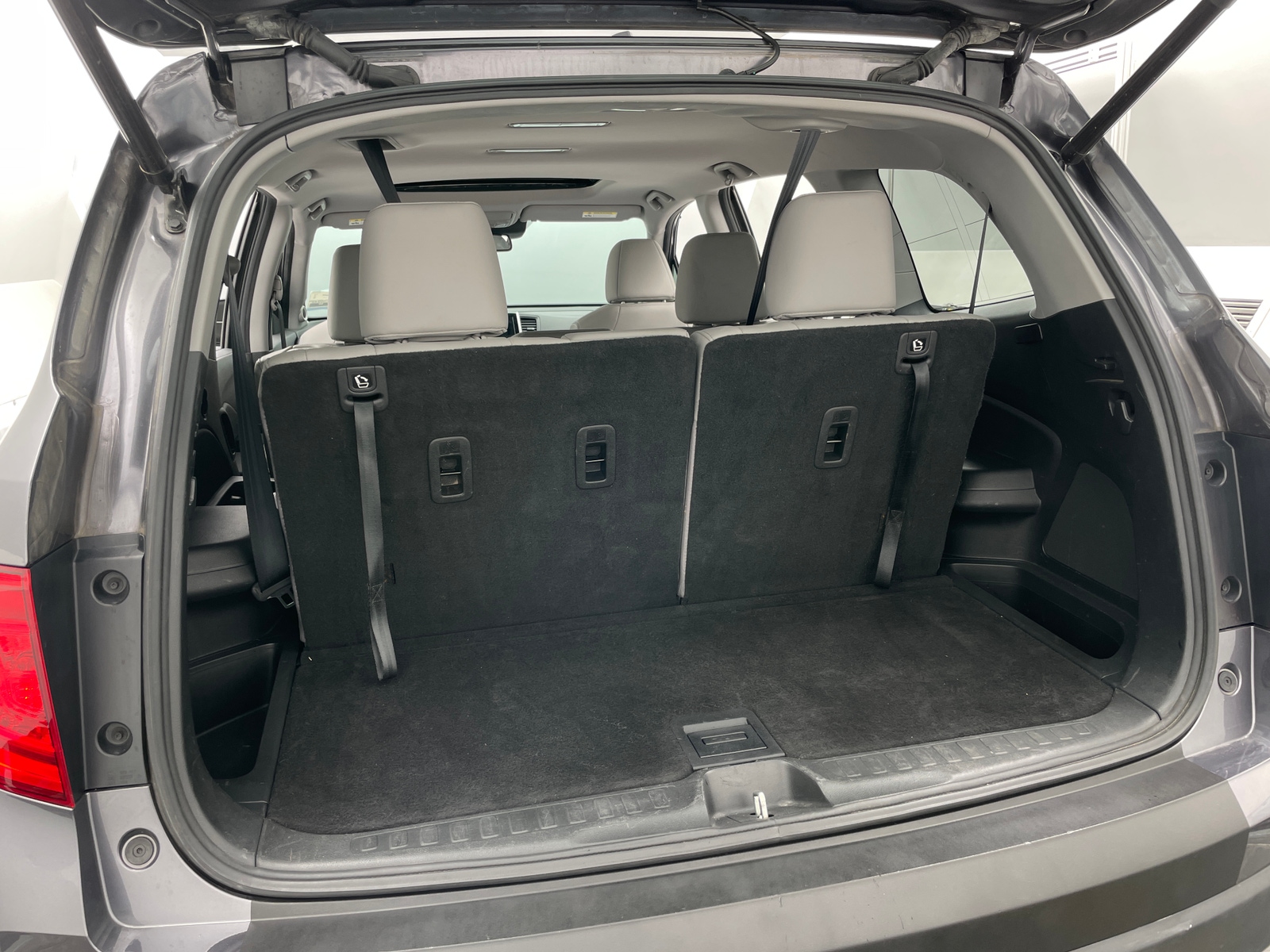 Thumbnail: 2017 Honda Pilot - 6