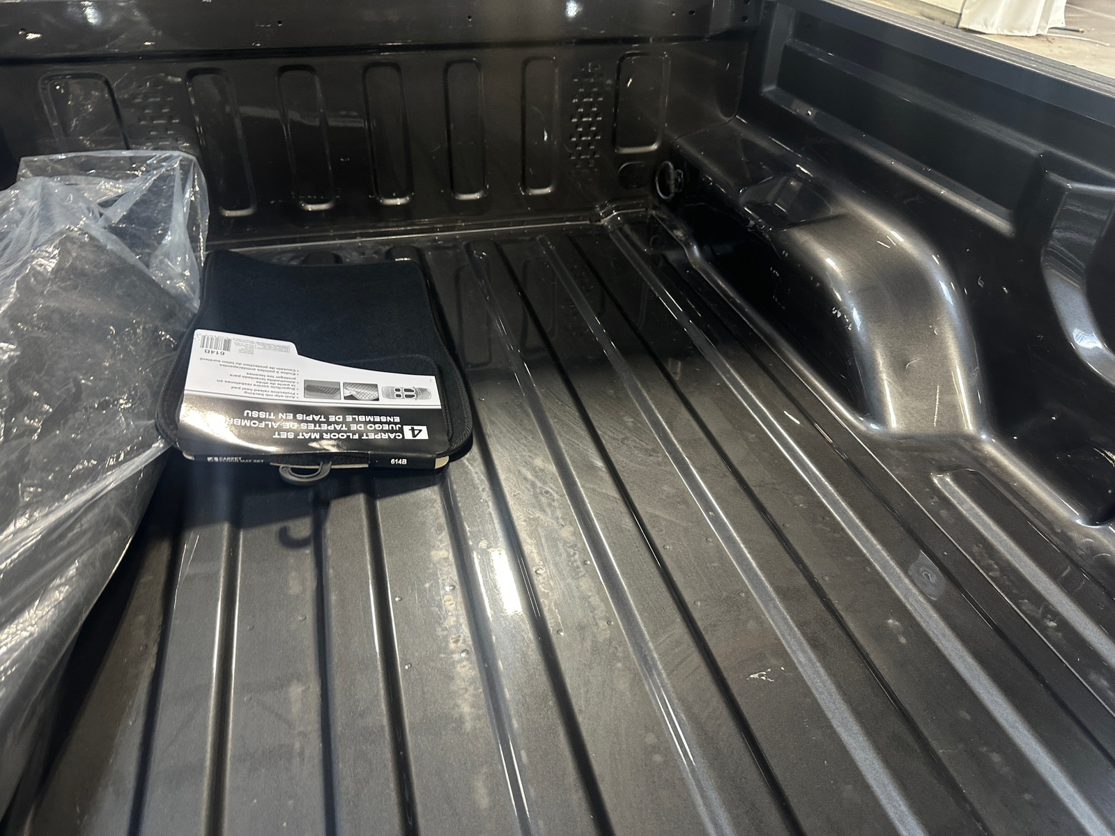 Thumbnail: 2022 Jeep Gladiator - 6