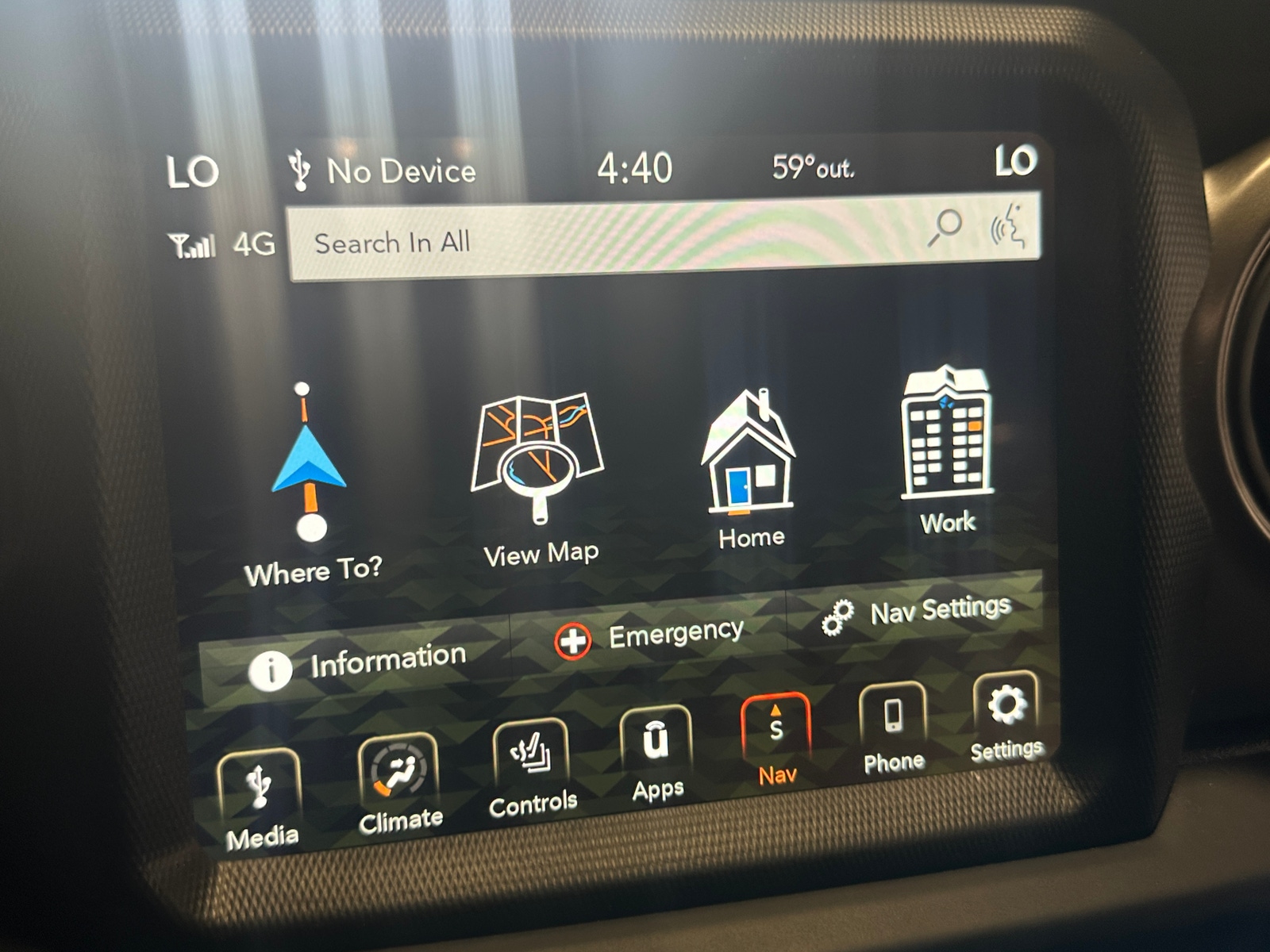 Thumbnail: 2022 Jeep Gladiator - 3