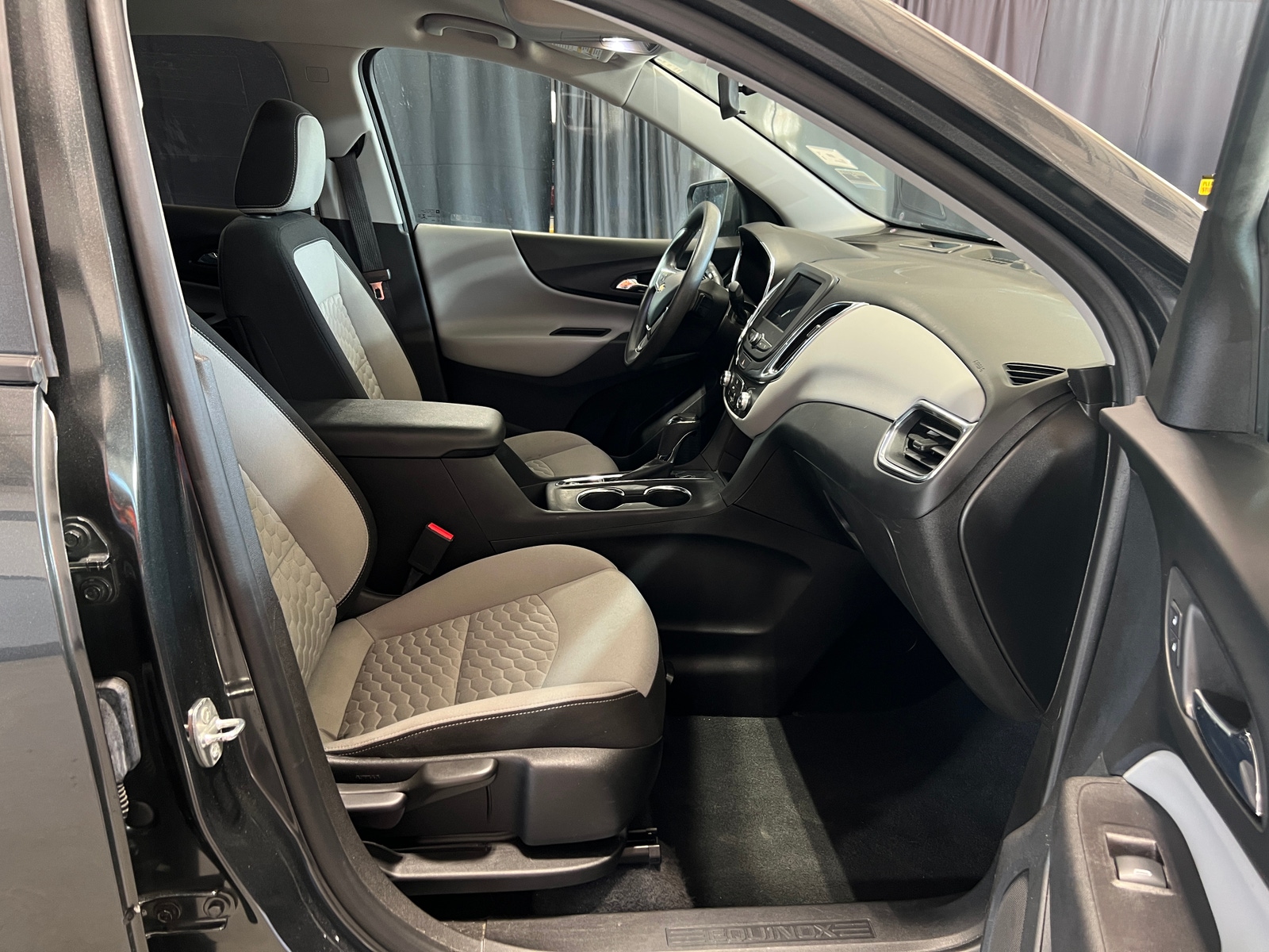 Thumbnail: 2021 Chevrolet Equinox - 2