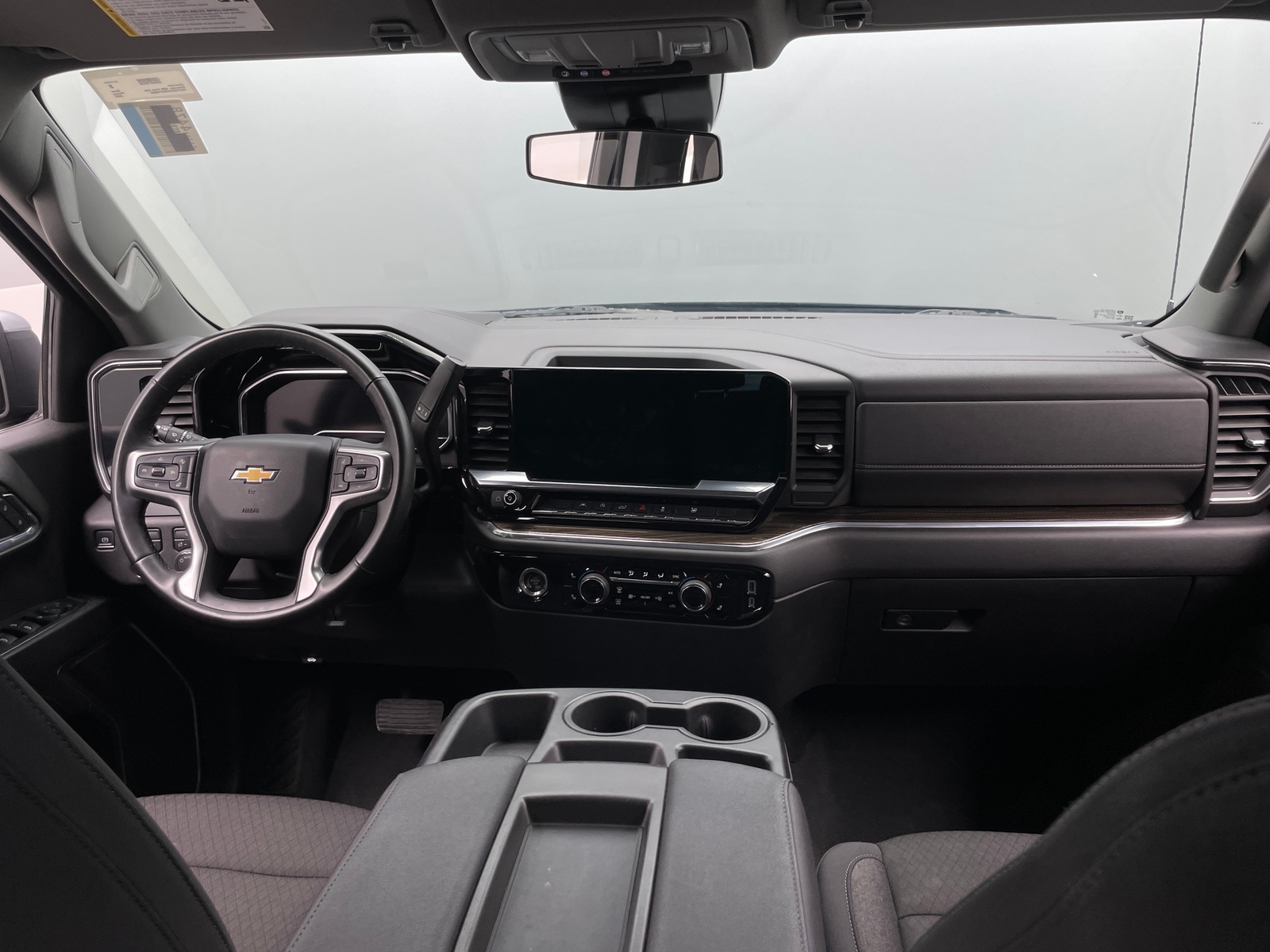 Thumbnail: 2024 Chevrolet Silverado 1500 - 3
