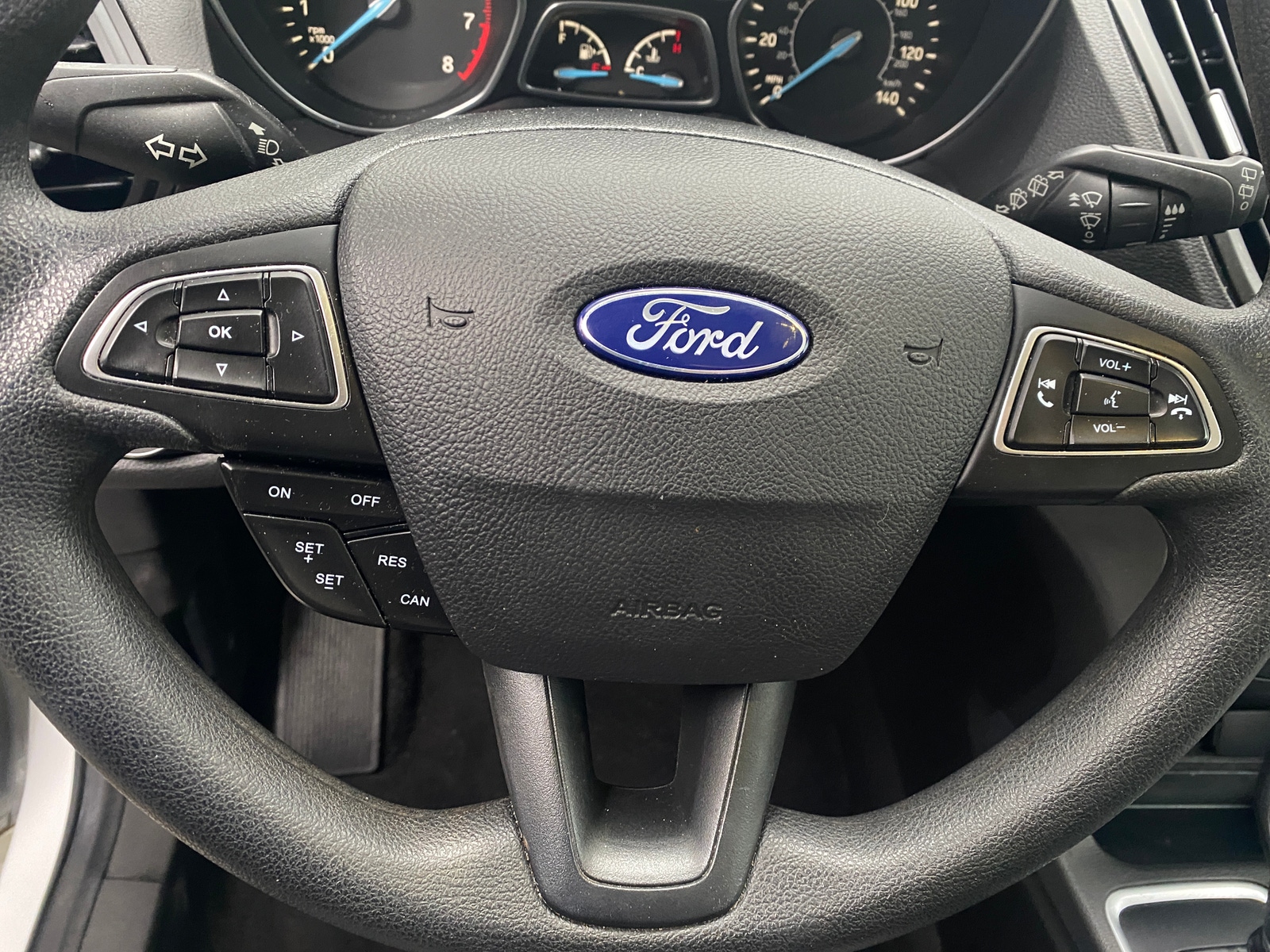 Thumbnail: 2017 Ford Escape - 5