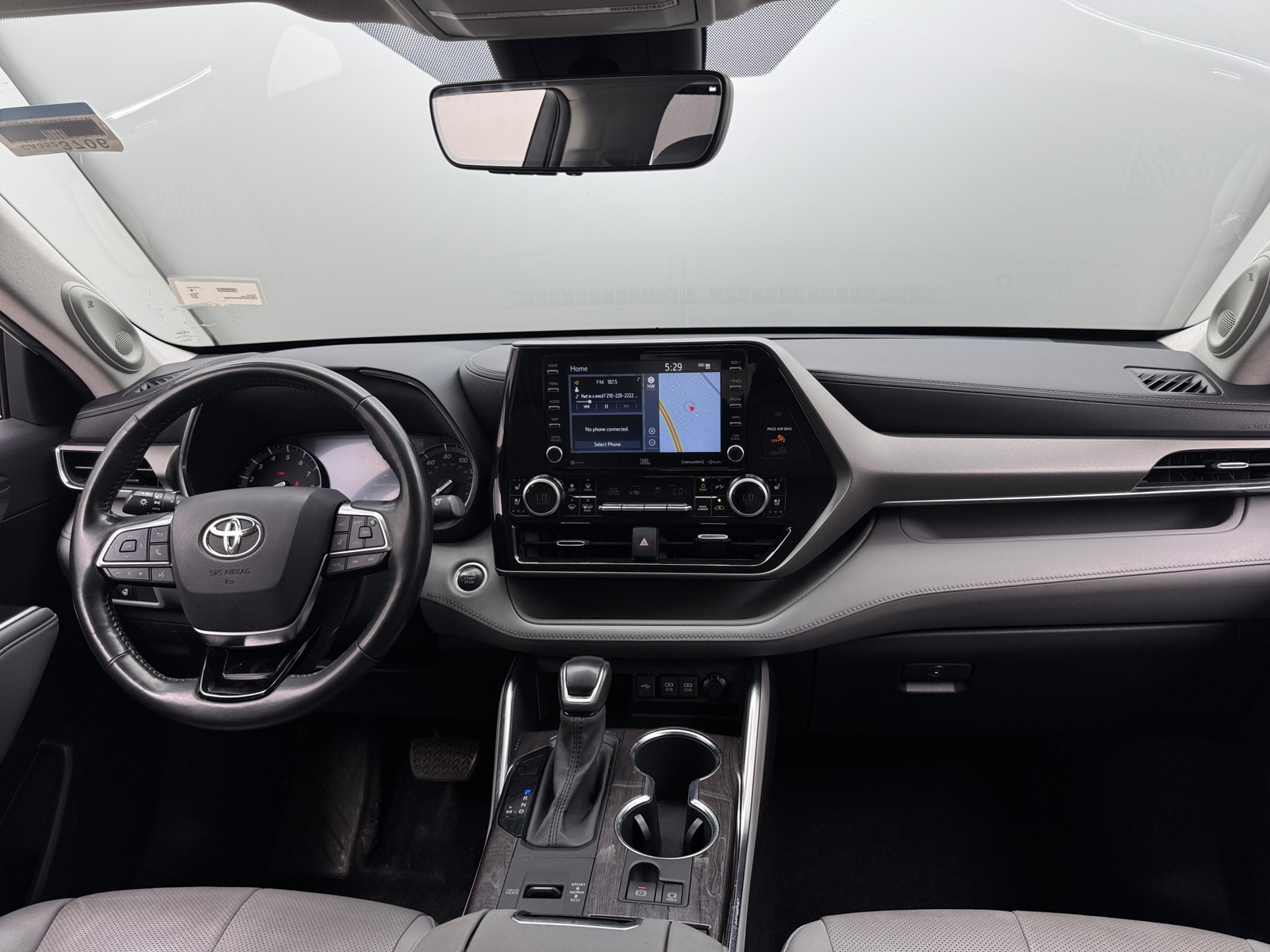 Thumbnail: 2021 Toyota Highlander - 2