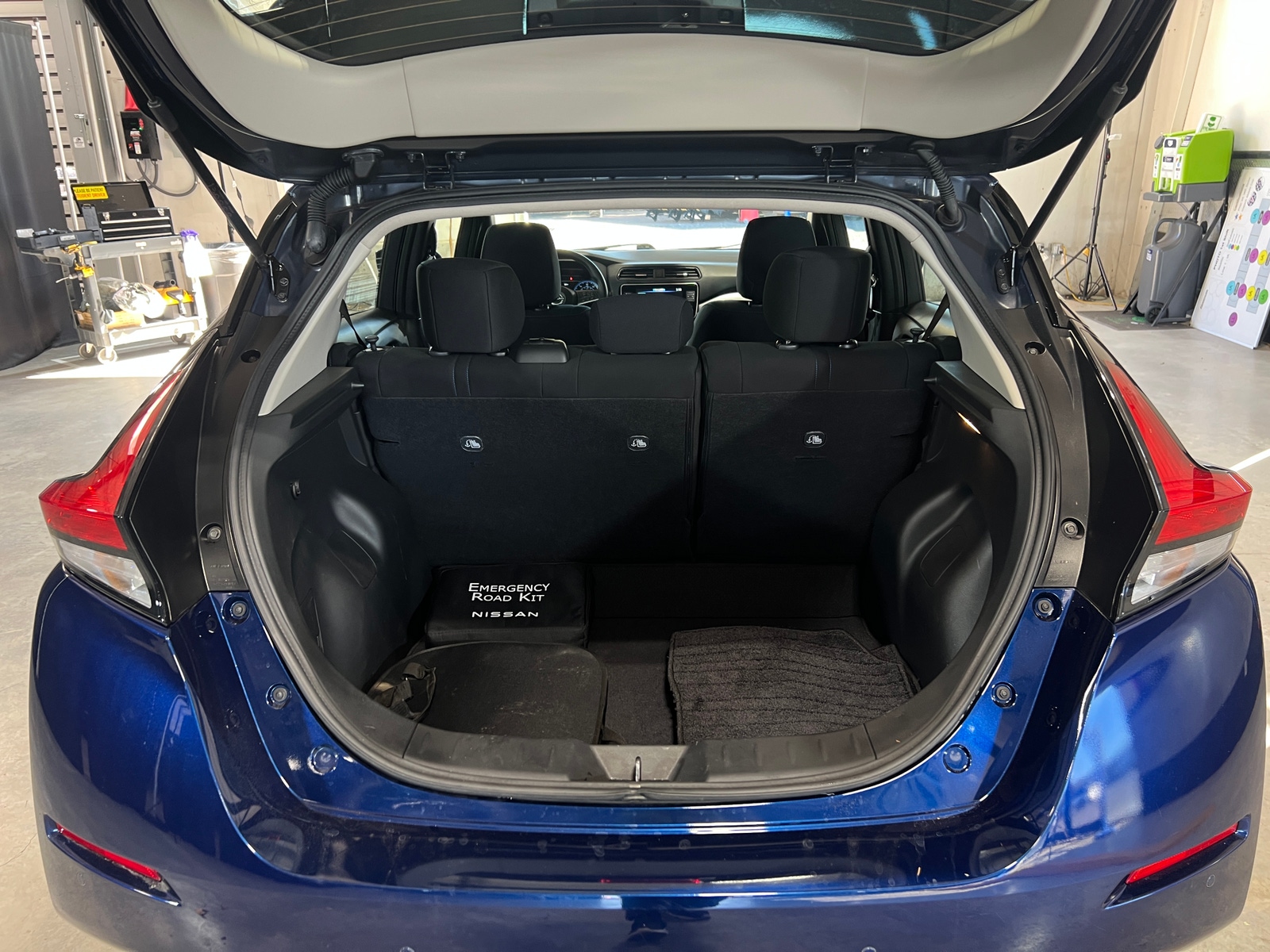 Thumbnail: 2023 Nissan Leaf - 7