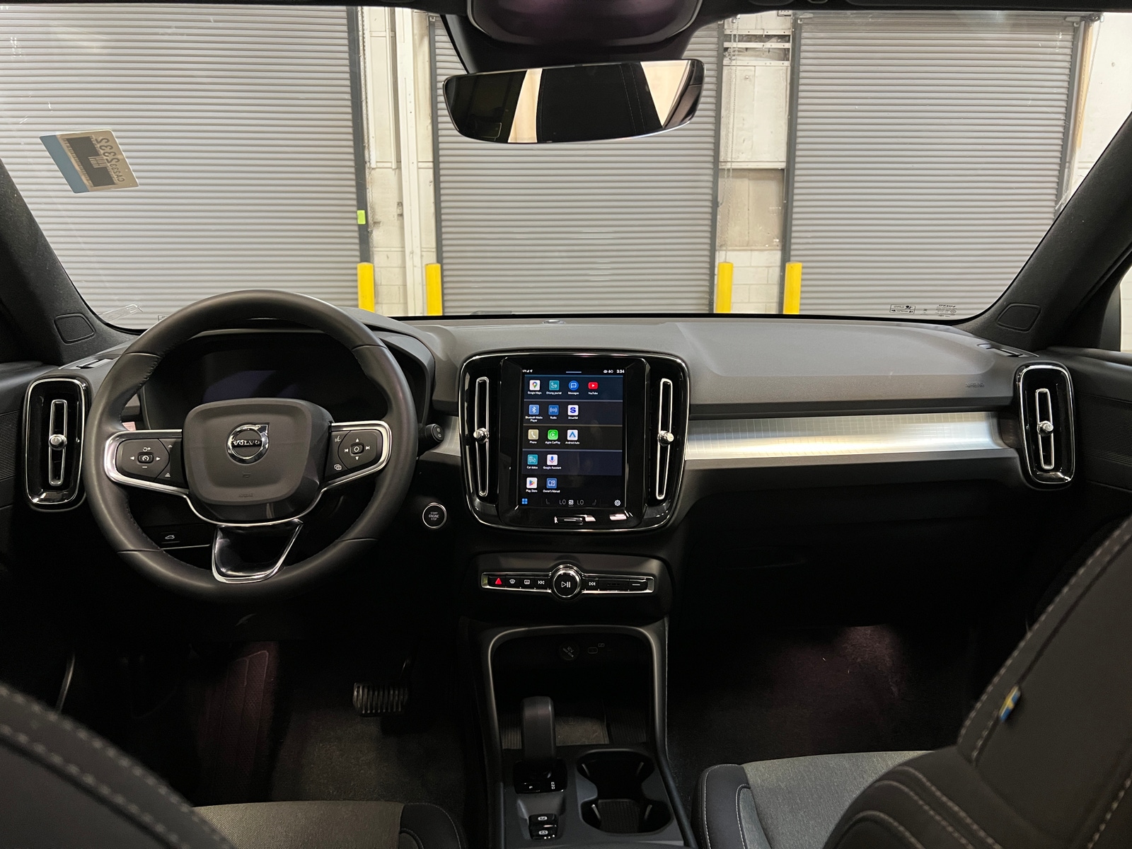 Thumbnail: 2024 Volvo XC40 - 3