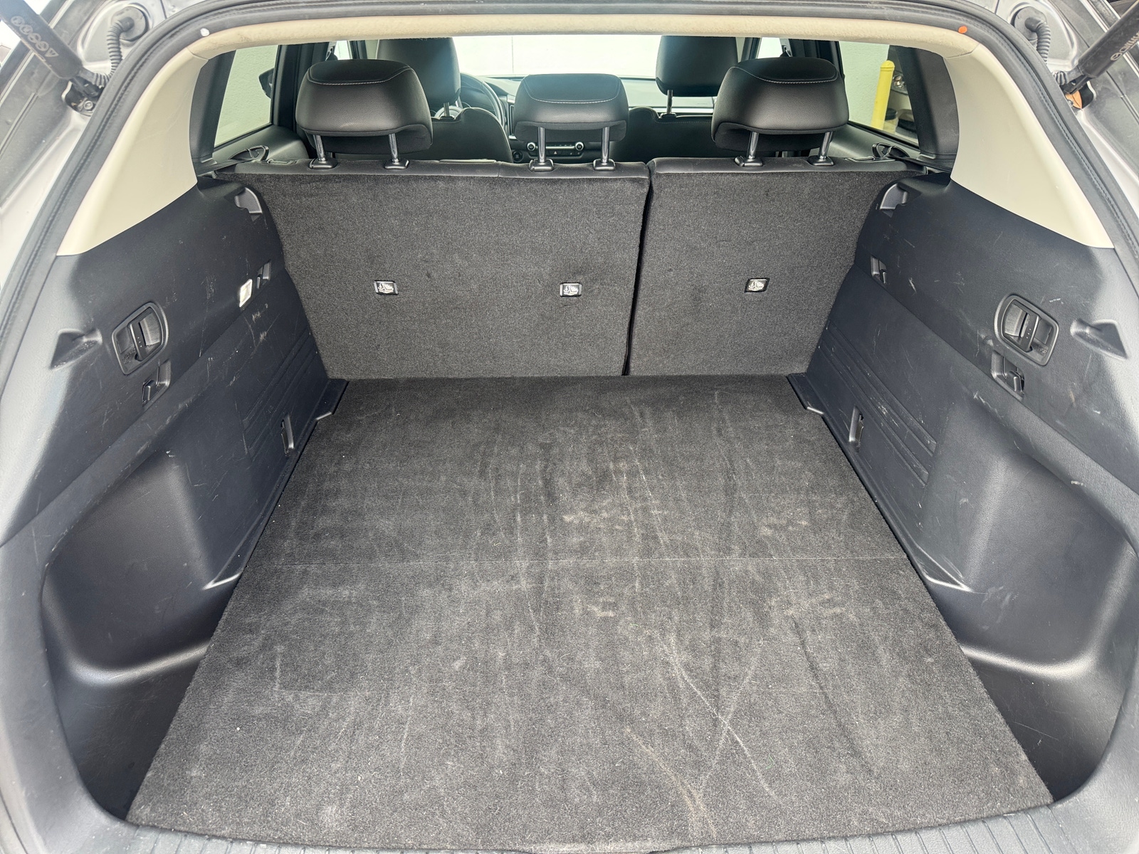 Thumbnail: 2025 Mazda CX-50 - 6