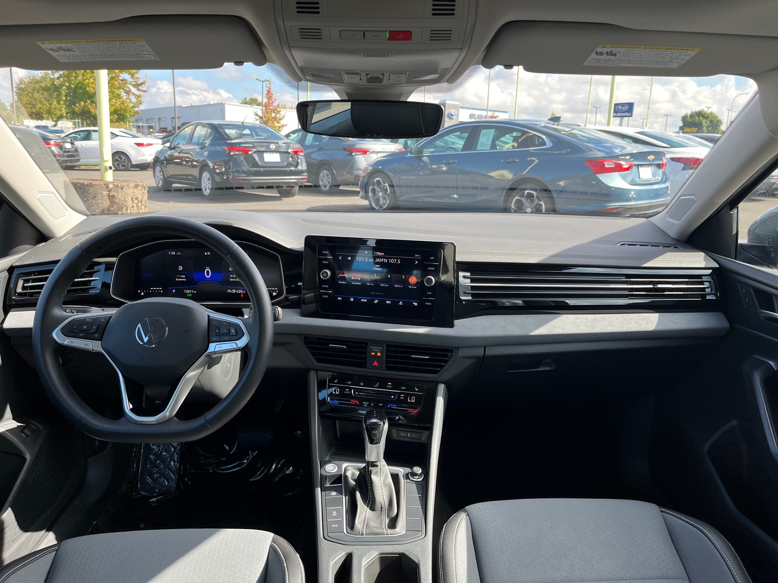 Thumbnail: 2025 Volkswagen Jetta - 3