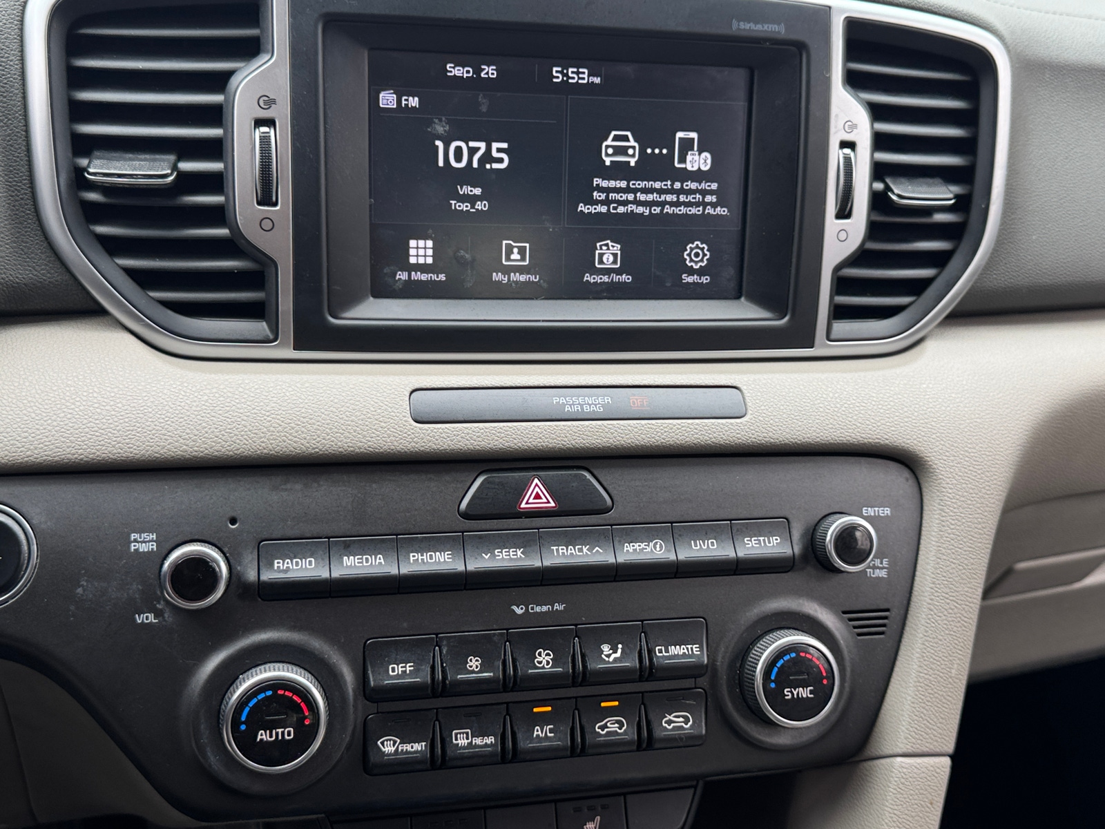 Thumbnail: 2017 Kia Sportage - 3
