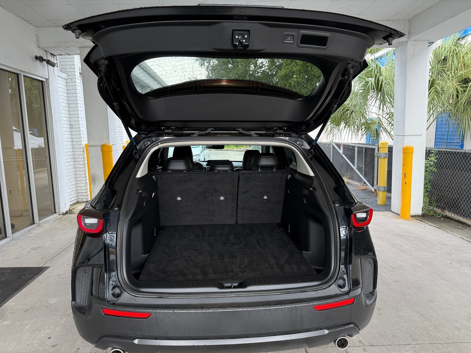 Thumbnail: 2025 Mazda CX-50 - 6