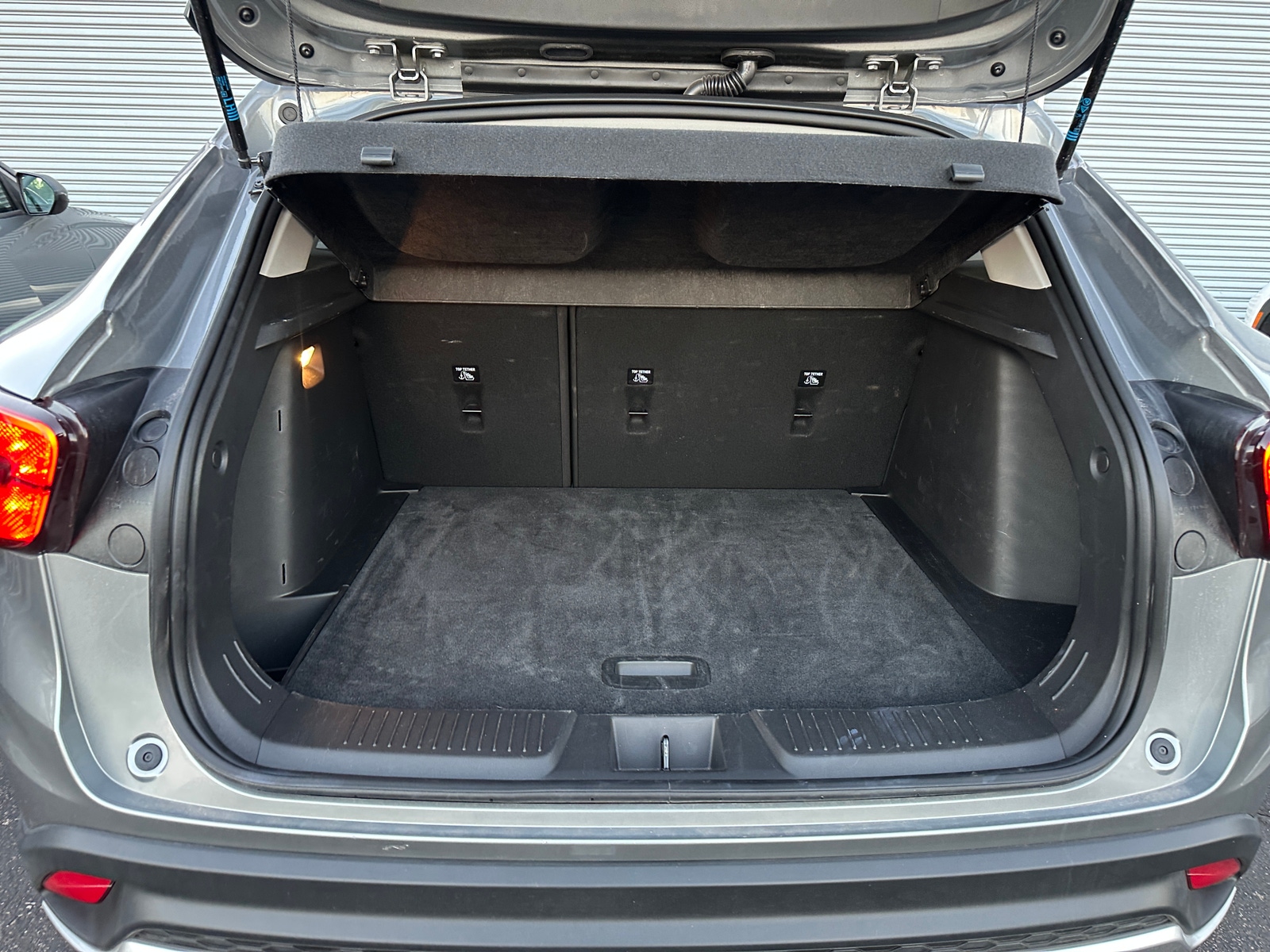 Thumbnail: 2025 Chevrolet Trax - 6