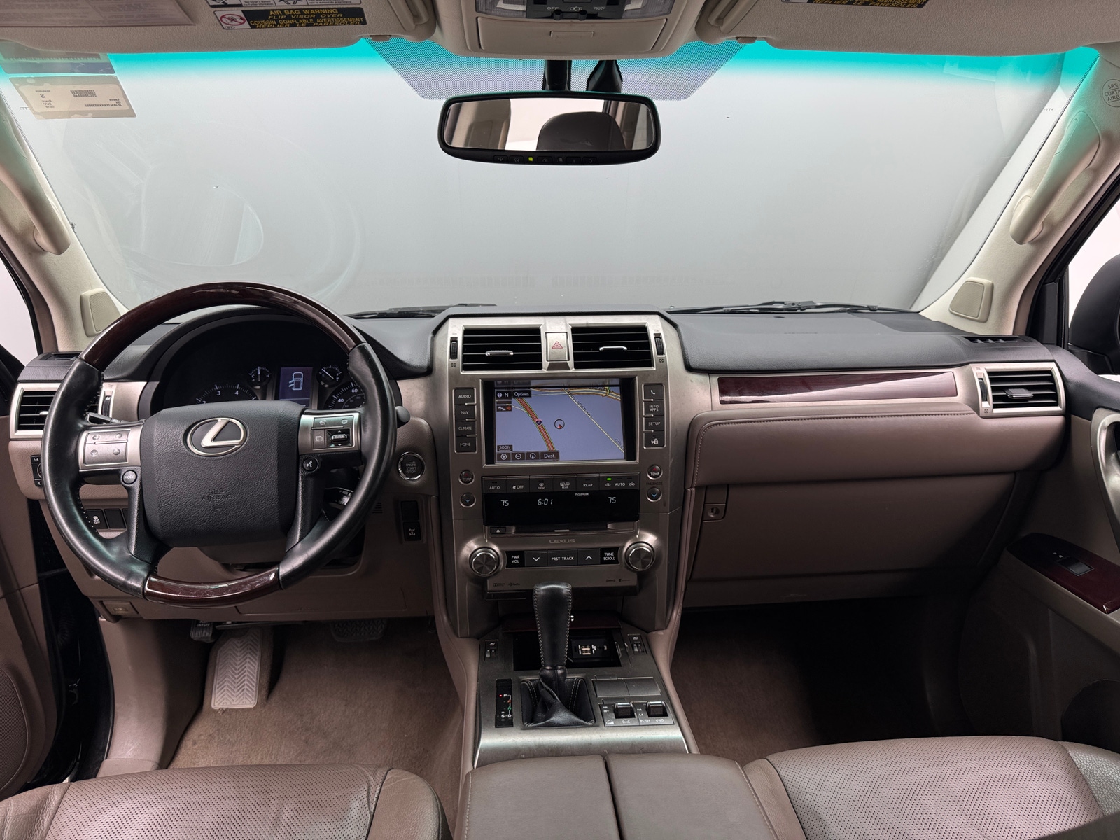 Thumbnail: 2019 Lexus GX - 2