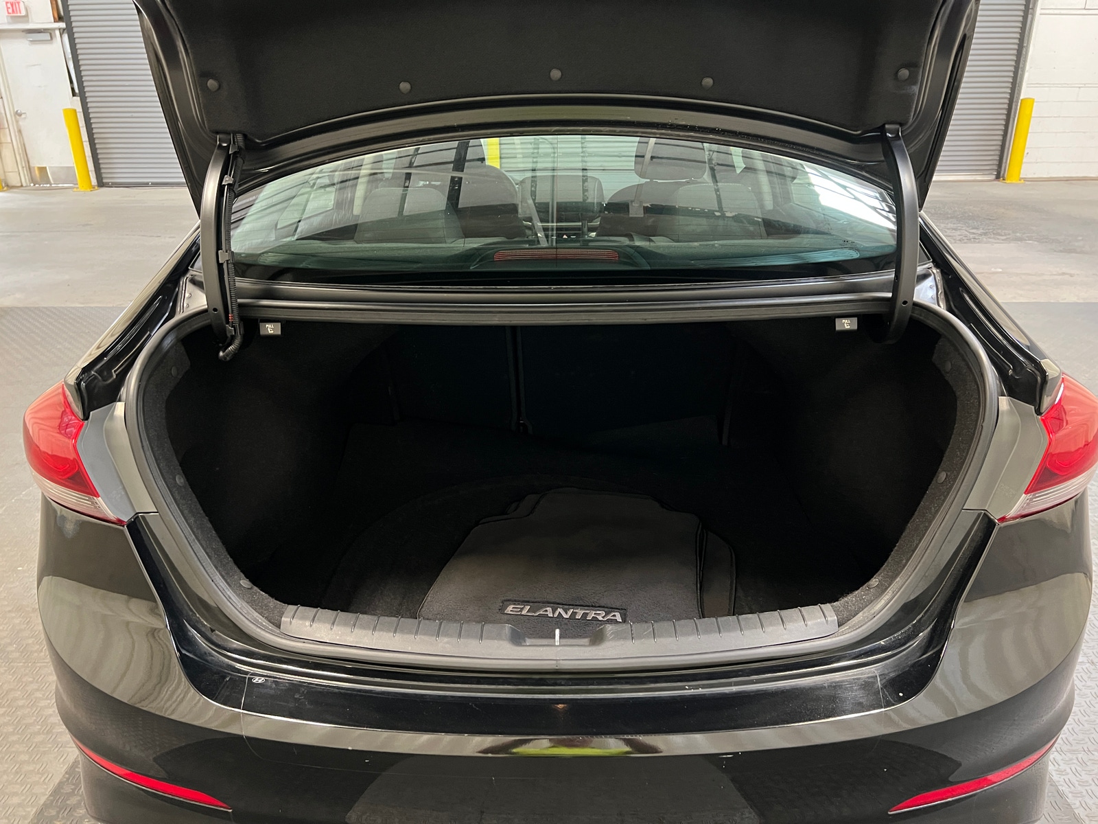 Thumbnail: 2018 Hyundai Elantra - 7
