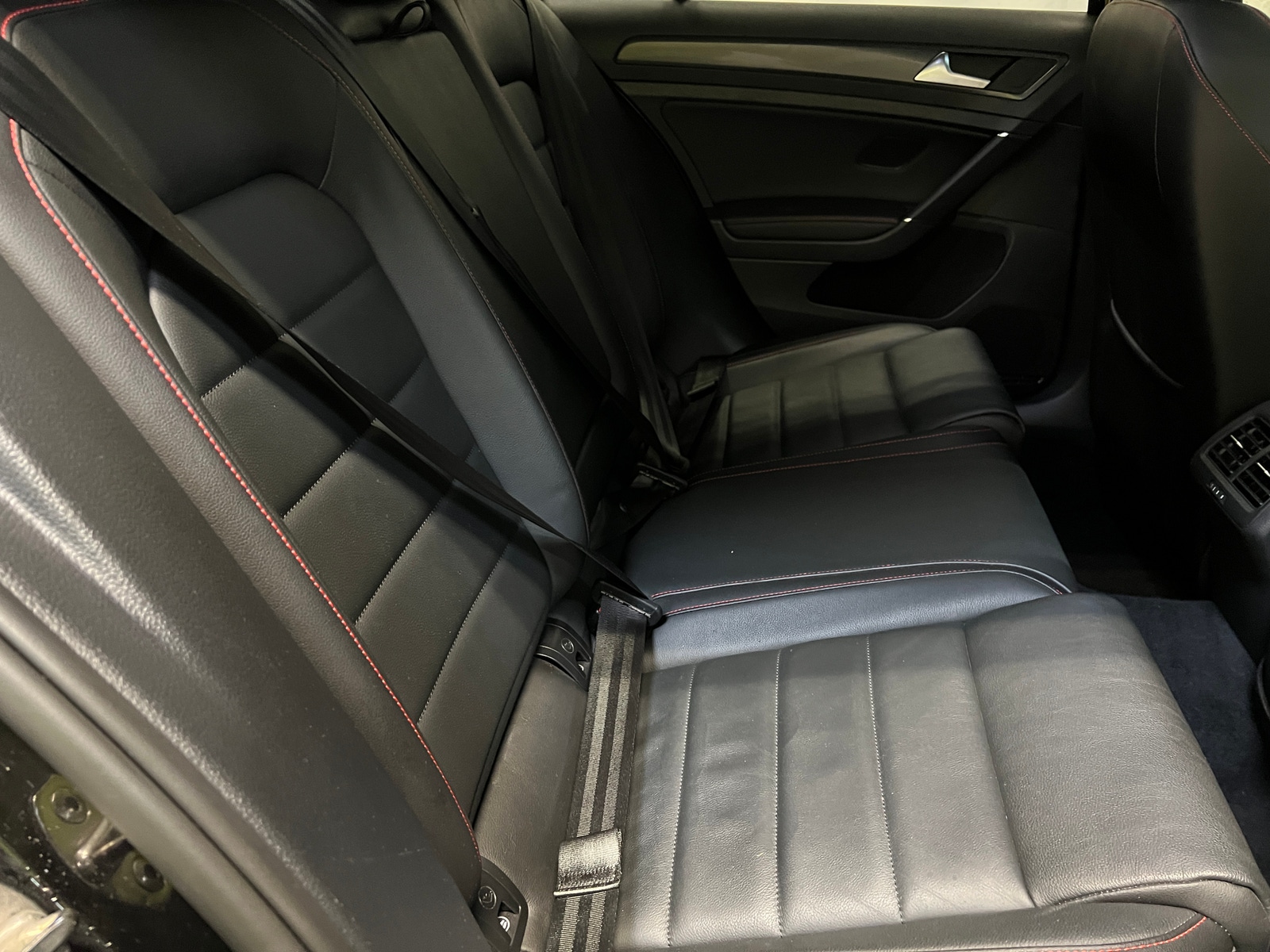 Thumbnail: 2018 Volkswagen Golf - 6