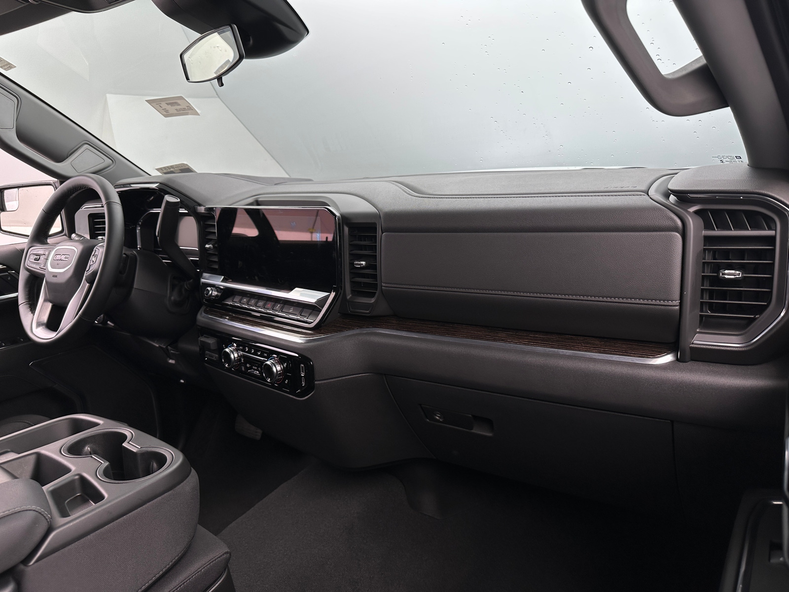 Thumbnail: 2025 GMC Sierra 1500 - 3
