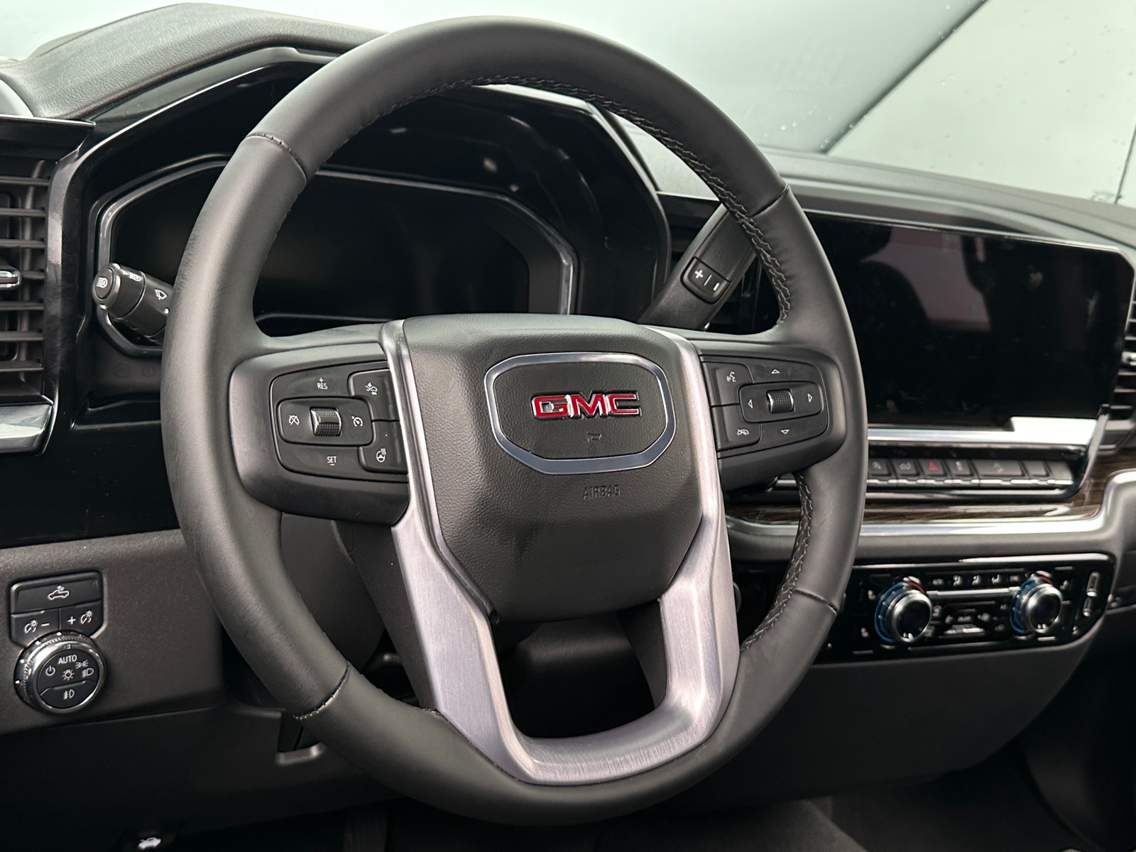 Thumbnail: 2025 GMC Sierra 1500 - 5