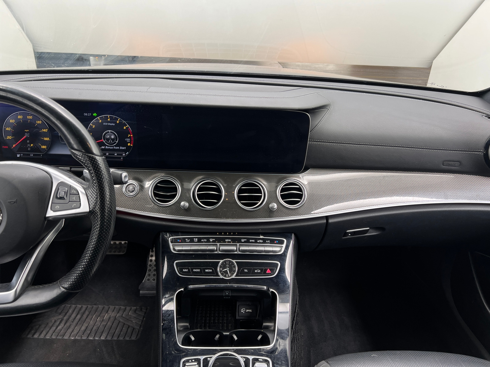 Thumbnail: 2017 Mercedes-Benz E-Class - 2