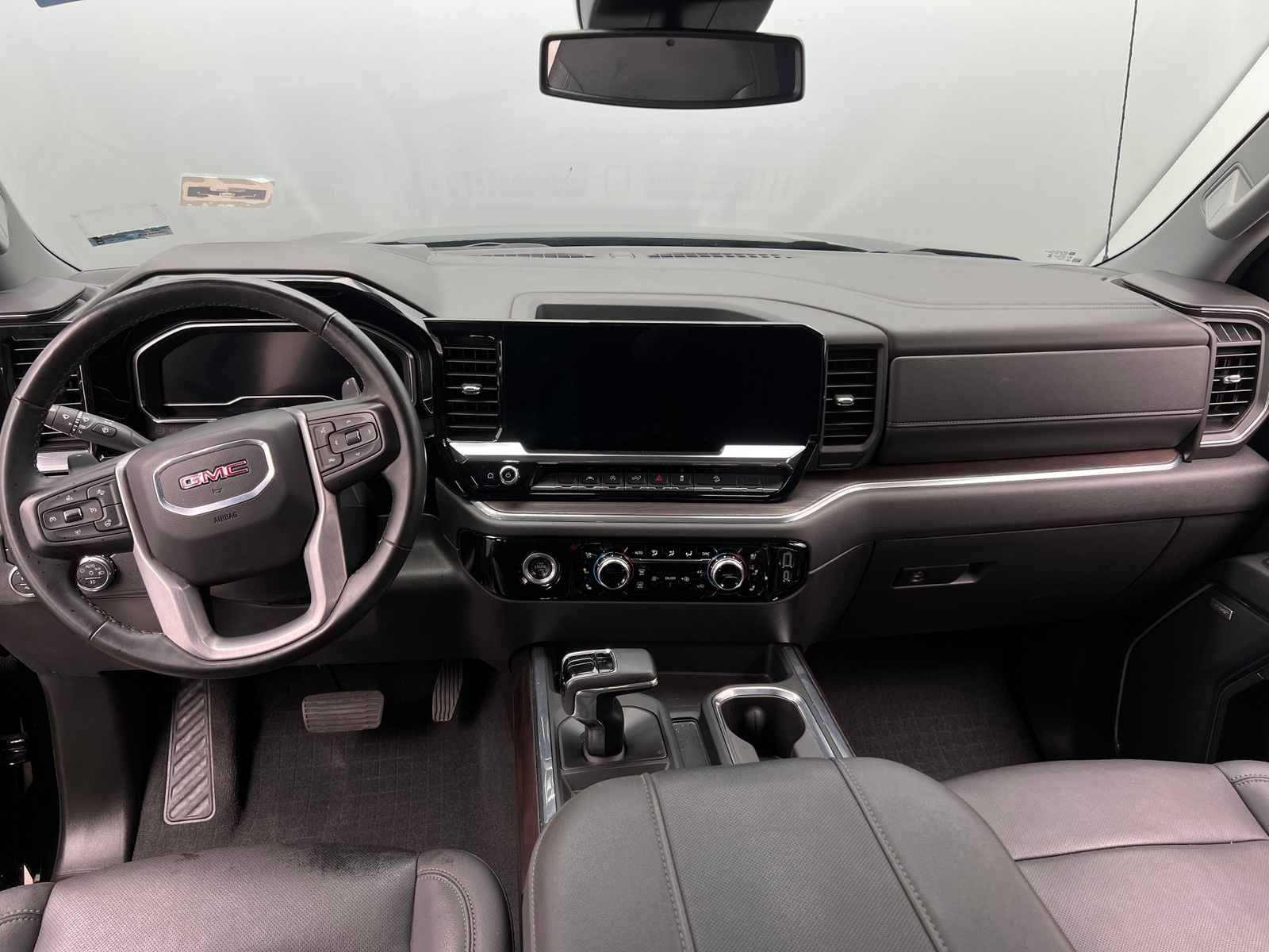 Thumbnail: 2024 GMC Sierra 1500 - 2