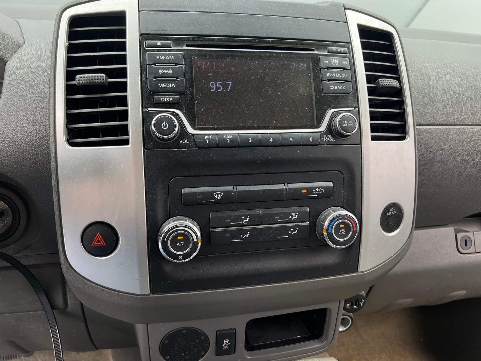 Thumbnail: 2018 Nissan Frontier - 4