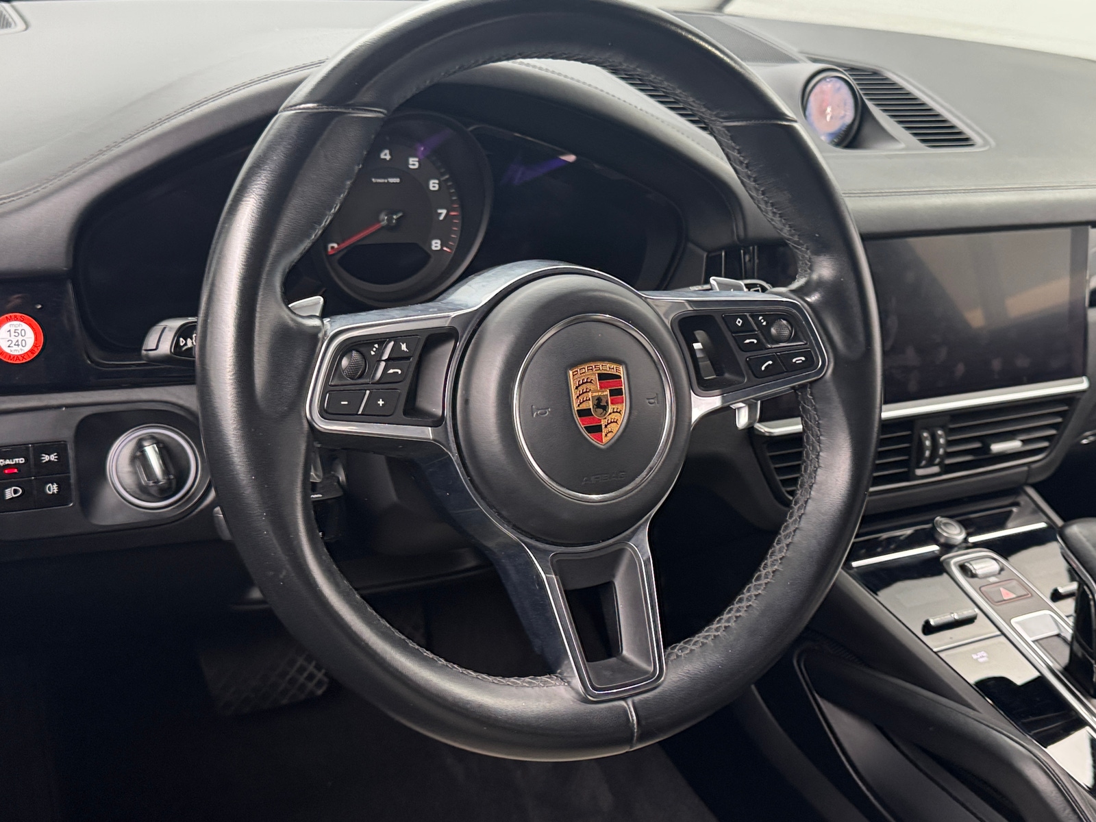 Thumbnail: 2019 Porsche Cayenne - 4