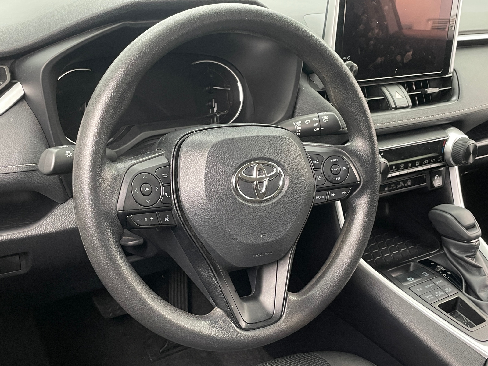 Thumbnail: 2024 Toyota RAV4 - 5