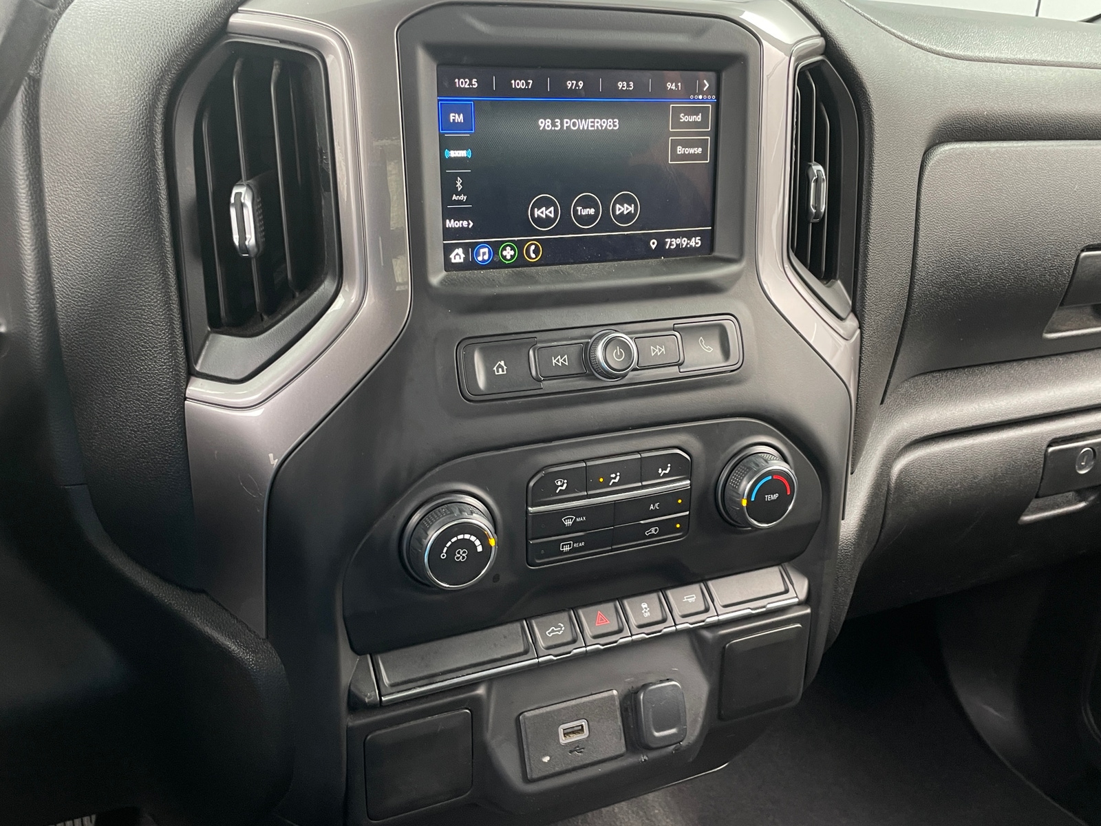 Thumbnail: 2020 Chevrolet Silverado 1500 - 4