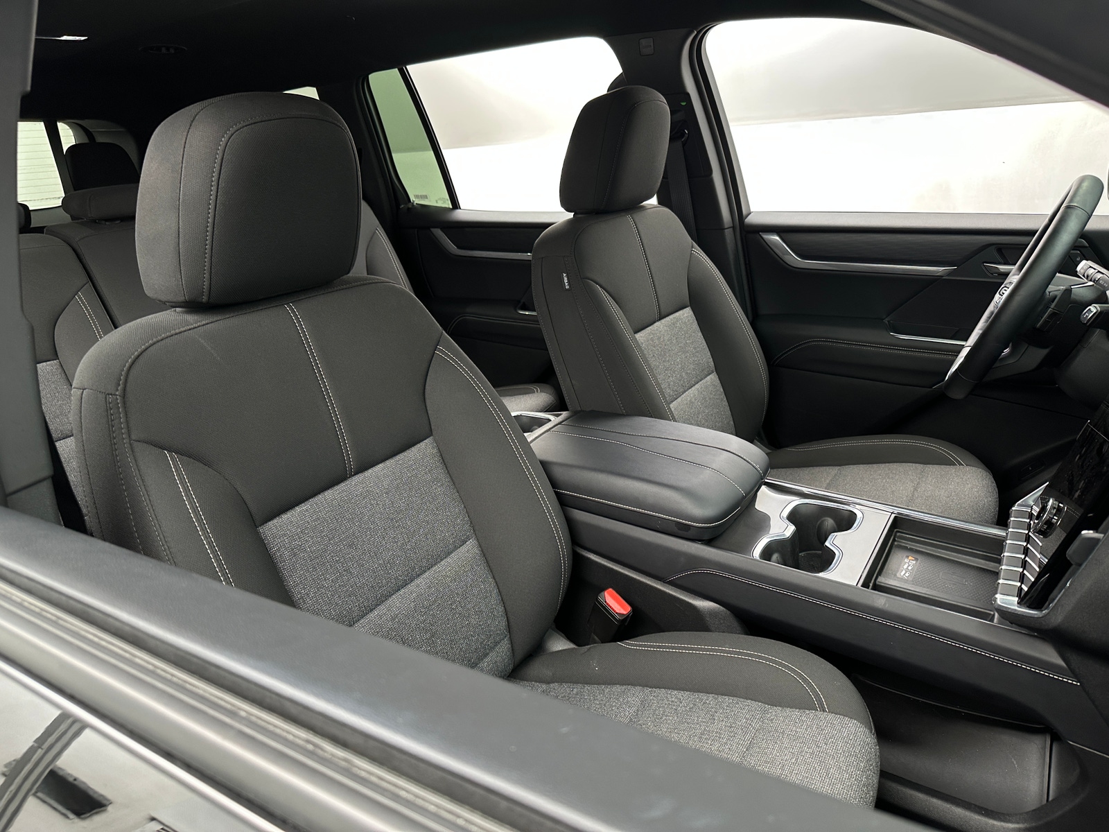 Thumbnail: 2025 GMC Acadia - 2