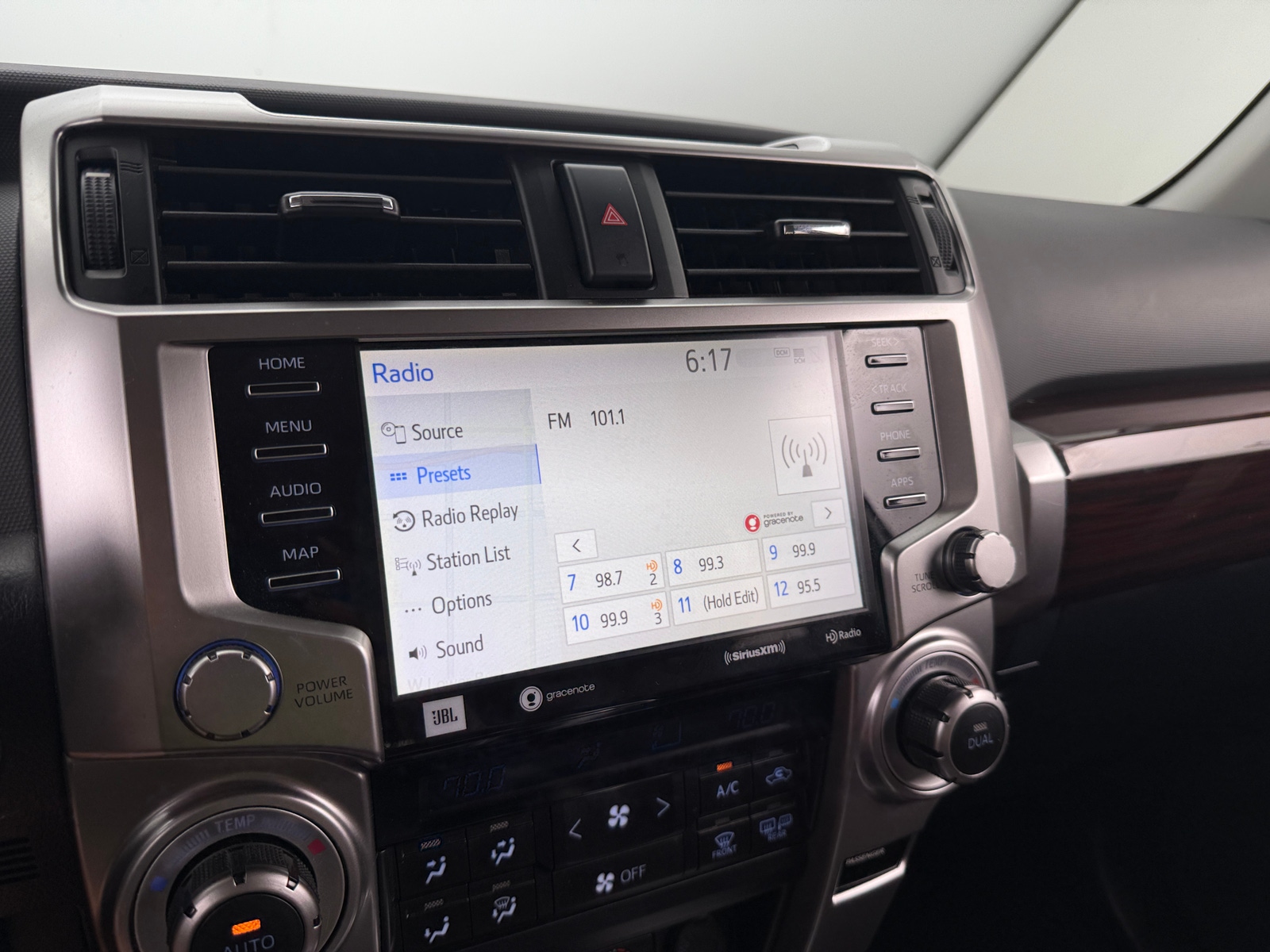 Thumbnail: 2020 Toyota 4Runner - 3