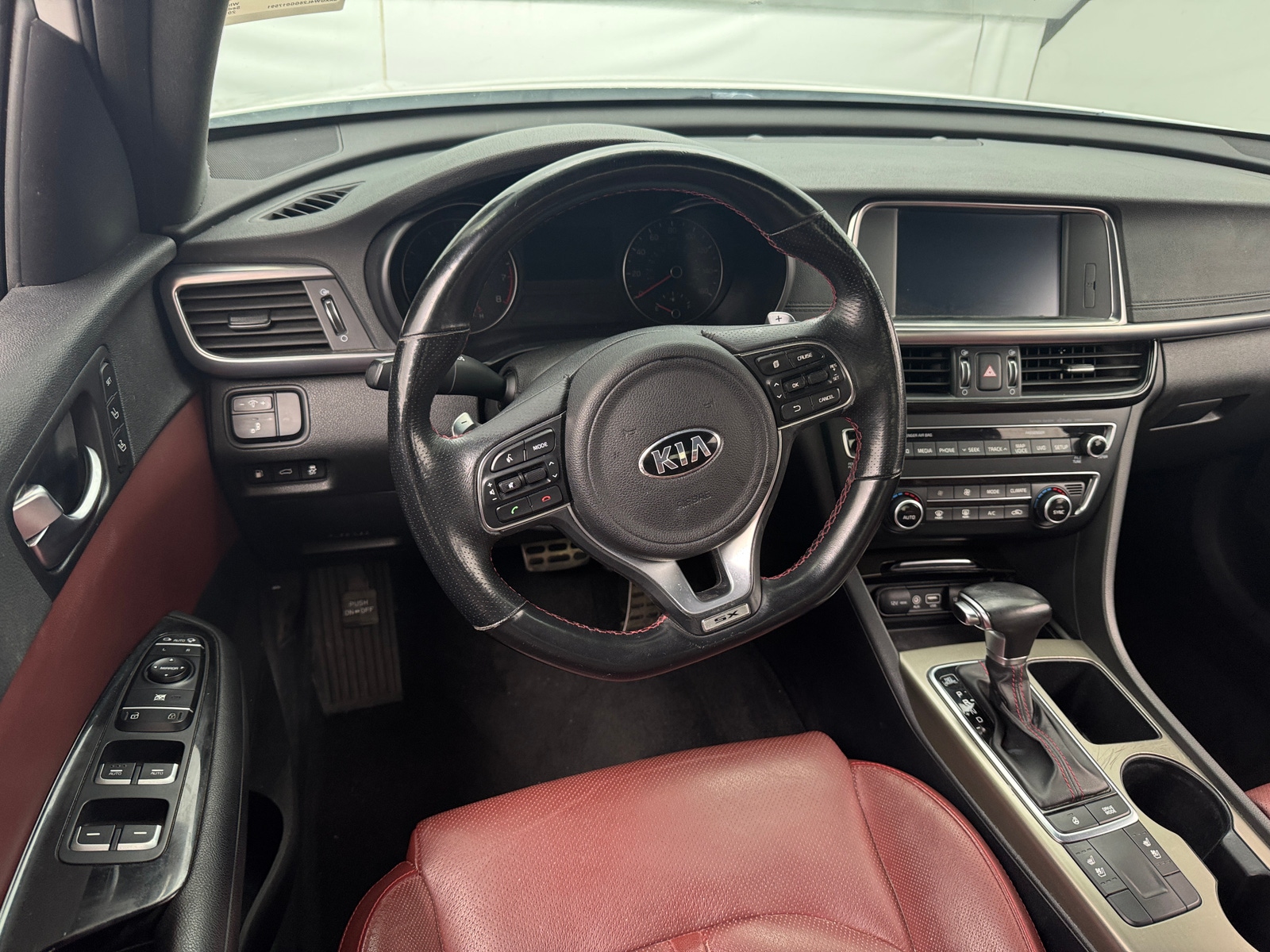 Thumbnail: 2016 Kia Optima - 4