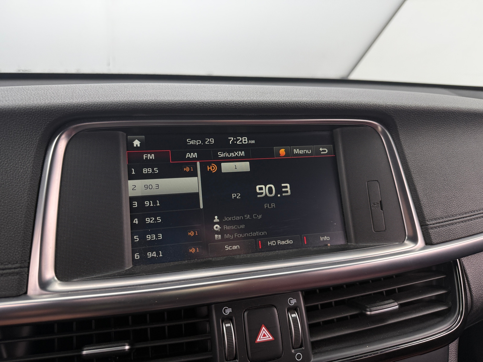 Thumbnail: 2016 Kia Optima - 3