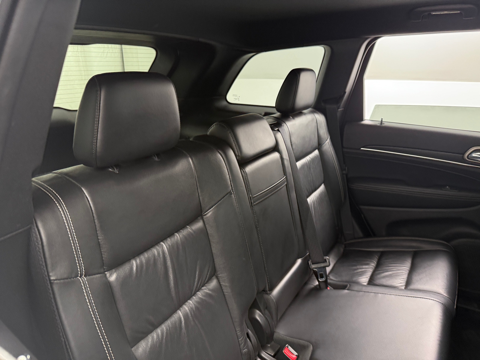 Thumbnail: 2015 Jeep Grand Cherokee - 5