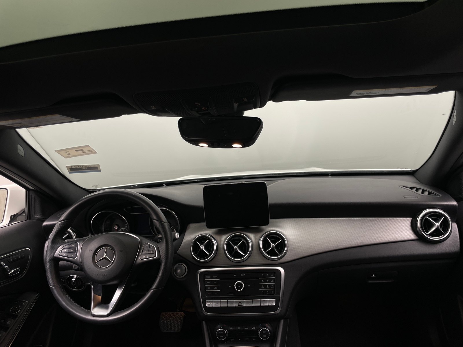 Thumbnail: 2020 Mercedes-Benz GLA - 2