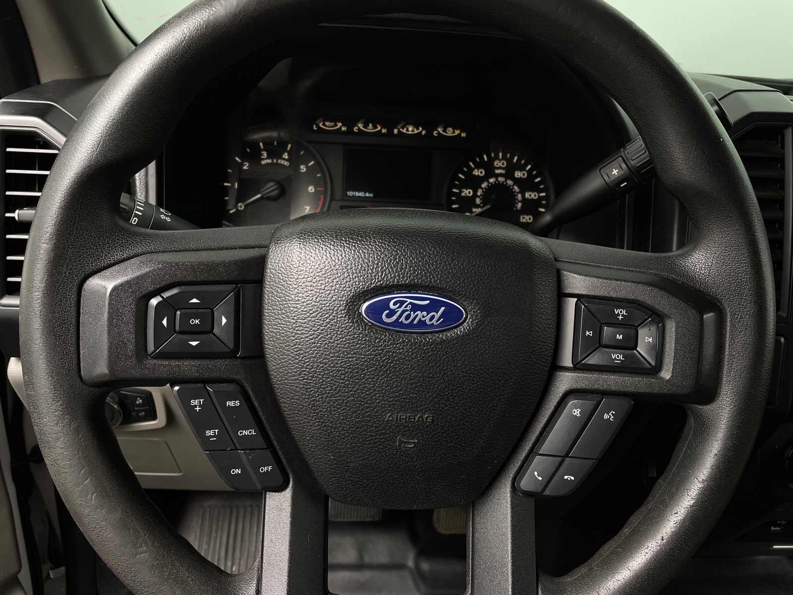 Thumbnail: 2018 Ford Econoline - 5
