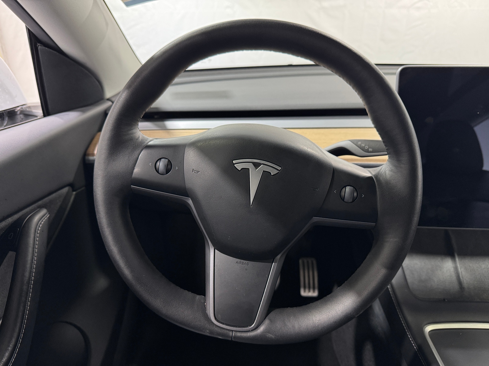 Thumbnail: 2022 Tesla Model Y - 4