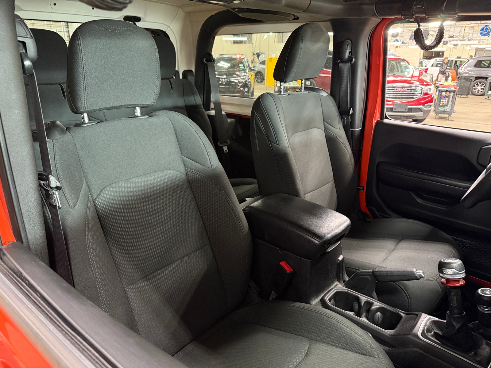 Thumbnail: 2019 Jeep Wrangler - 2