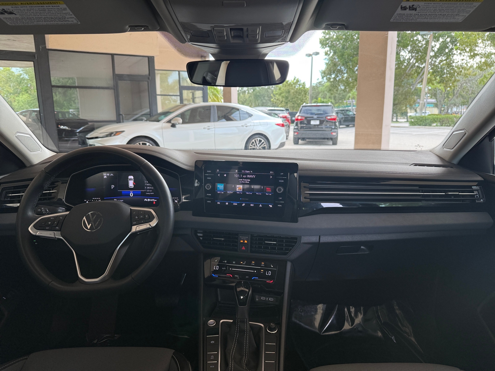 Thumbnail: 2025 Volkswagen Jetta - 3