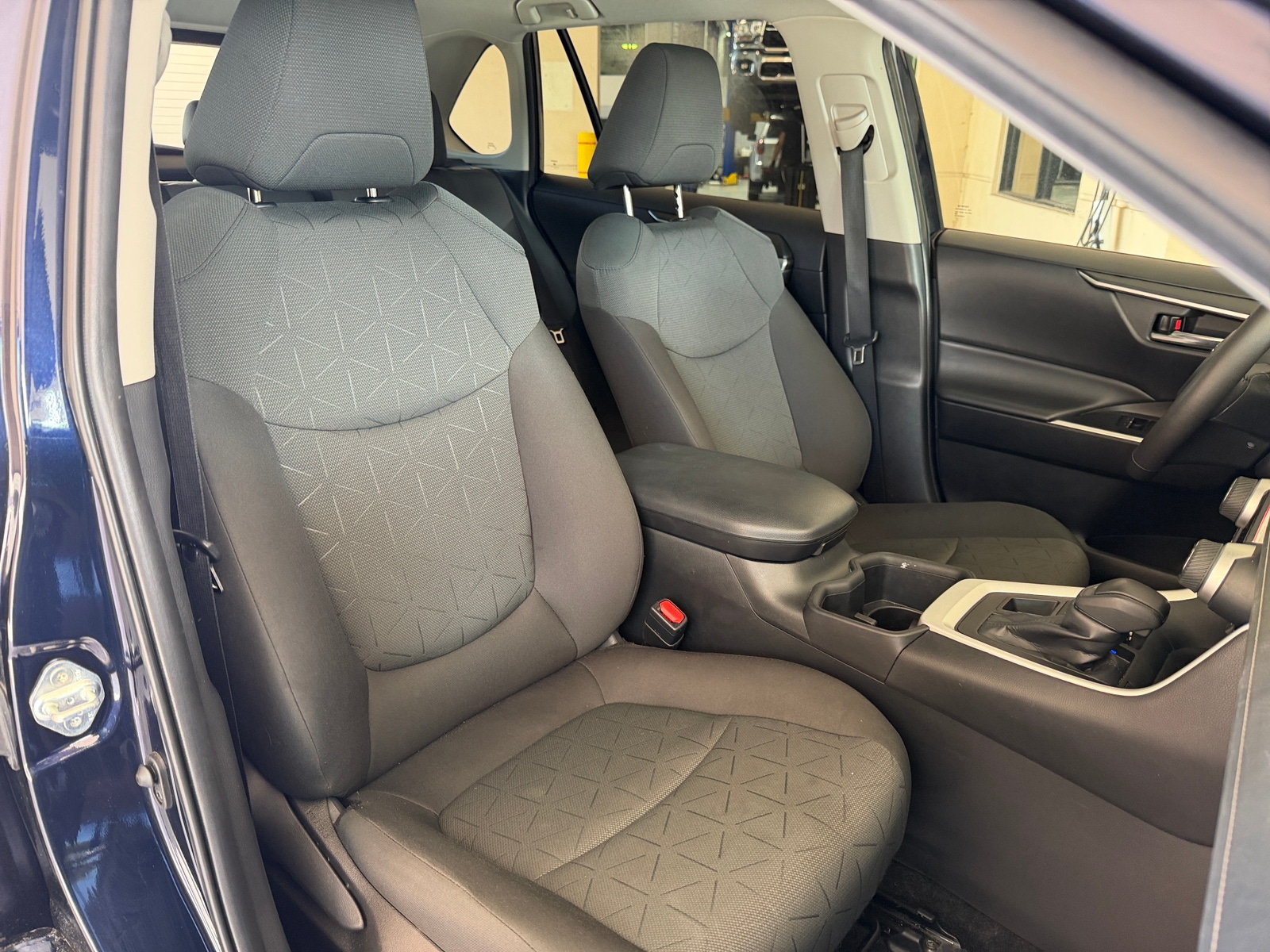 Thumbnail: 2024 Toyota RAV4 - 2