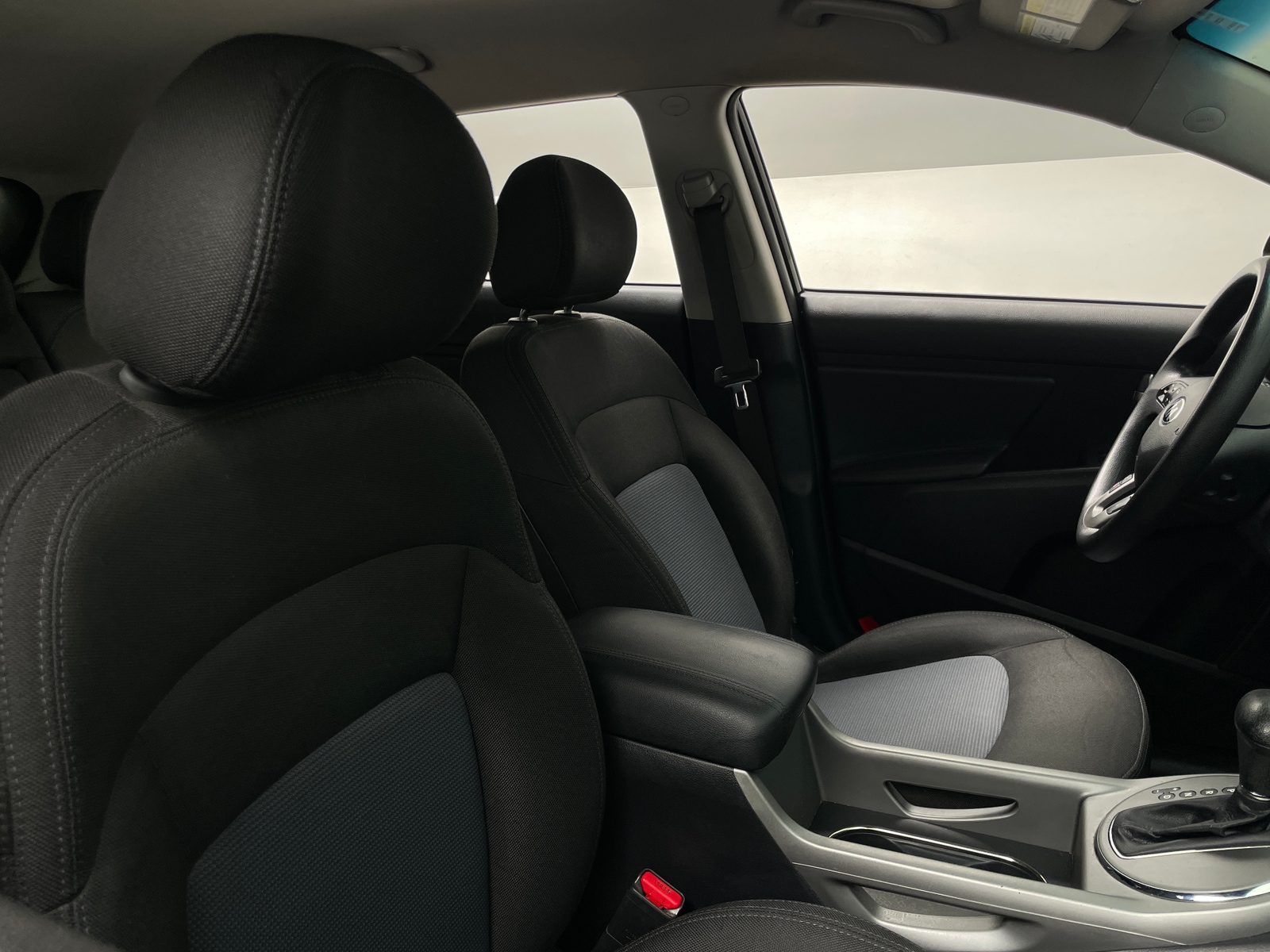 Thumbnail: 2016 Kia Sportage - 2