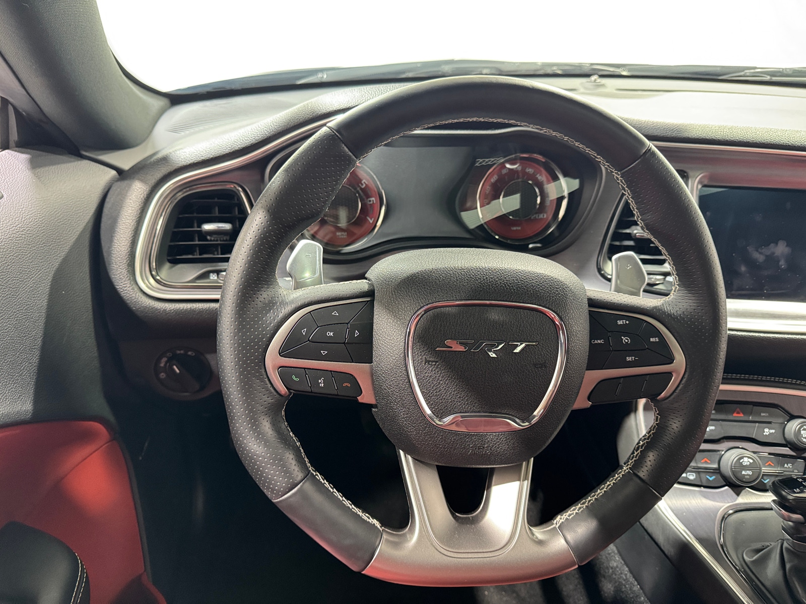 Thumbnail: 2018 Dodge Challenger - 3