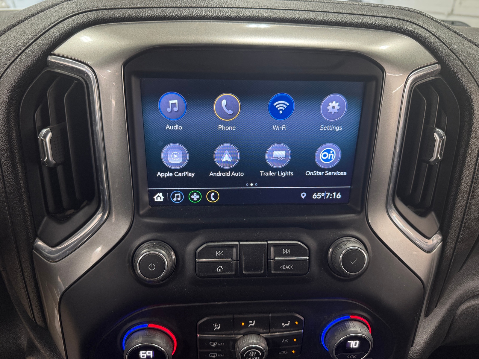 Thumbnail: 2020 Chevrolet Silverado 1500 - 4