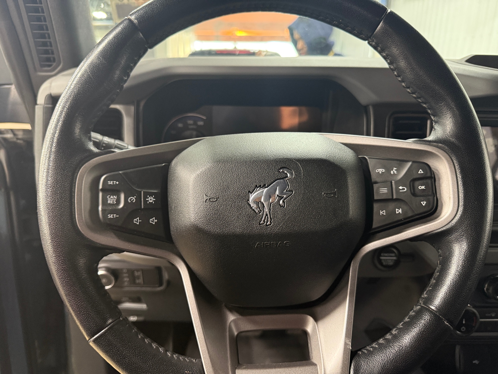 Thumbnail: 2022 Ford Bronco - 4