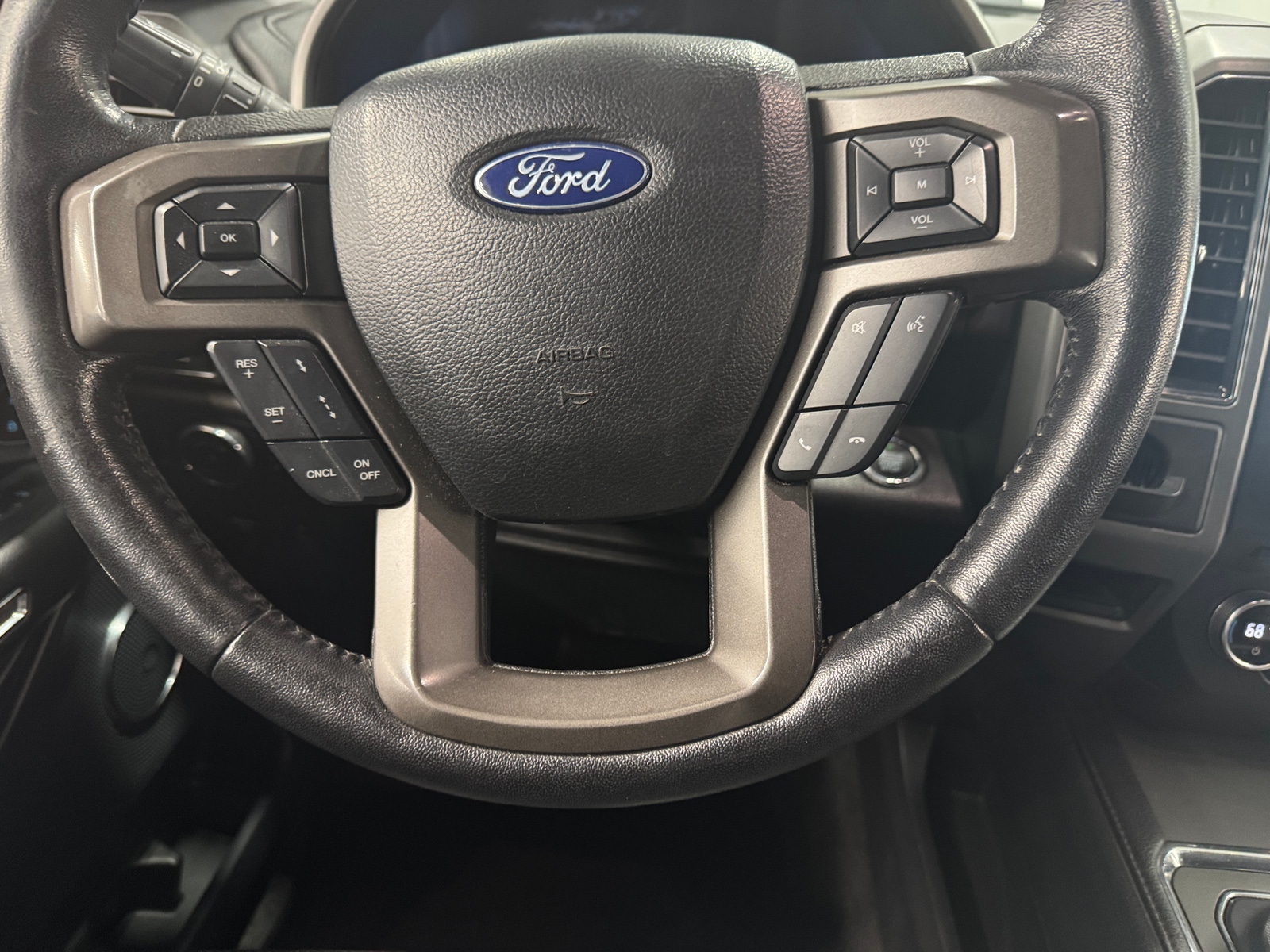 Thumbnail: 2018 Ford Expedition - 5