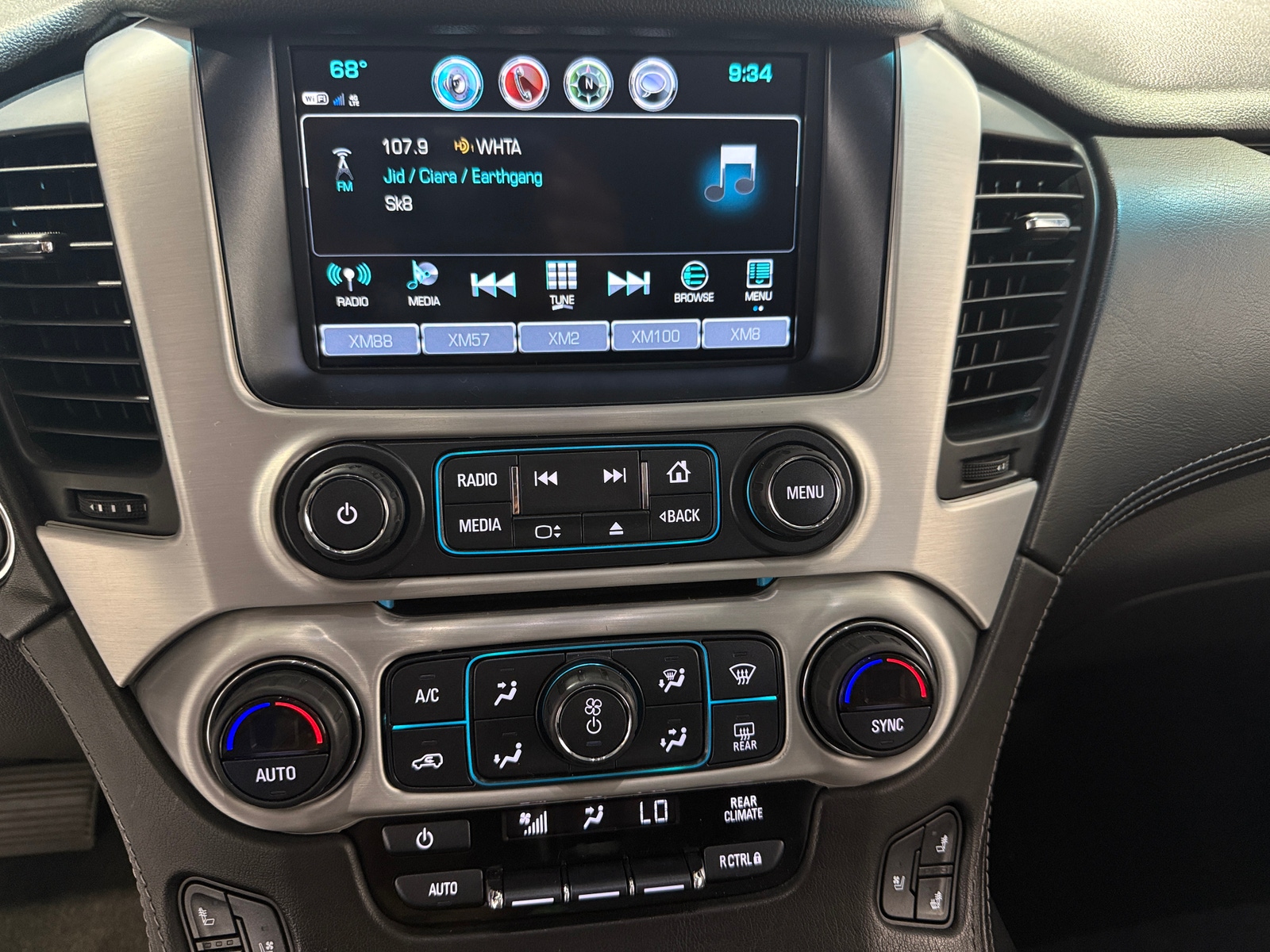 Thumbnail: 2018 GMC Yukon - 3