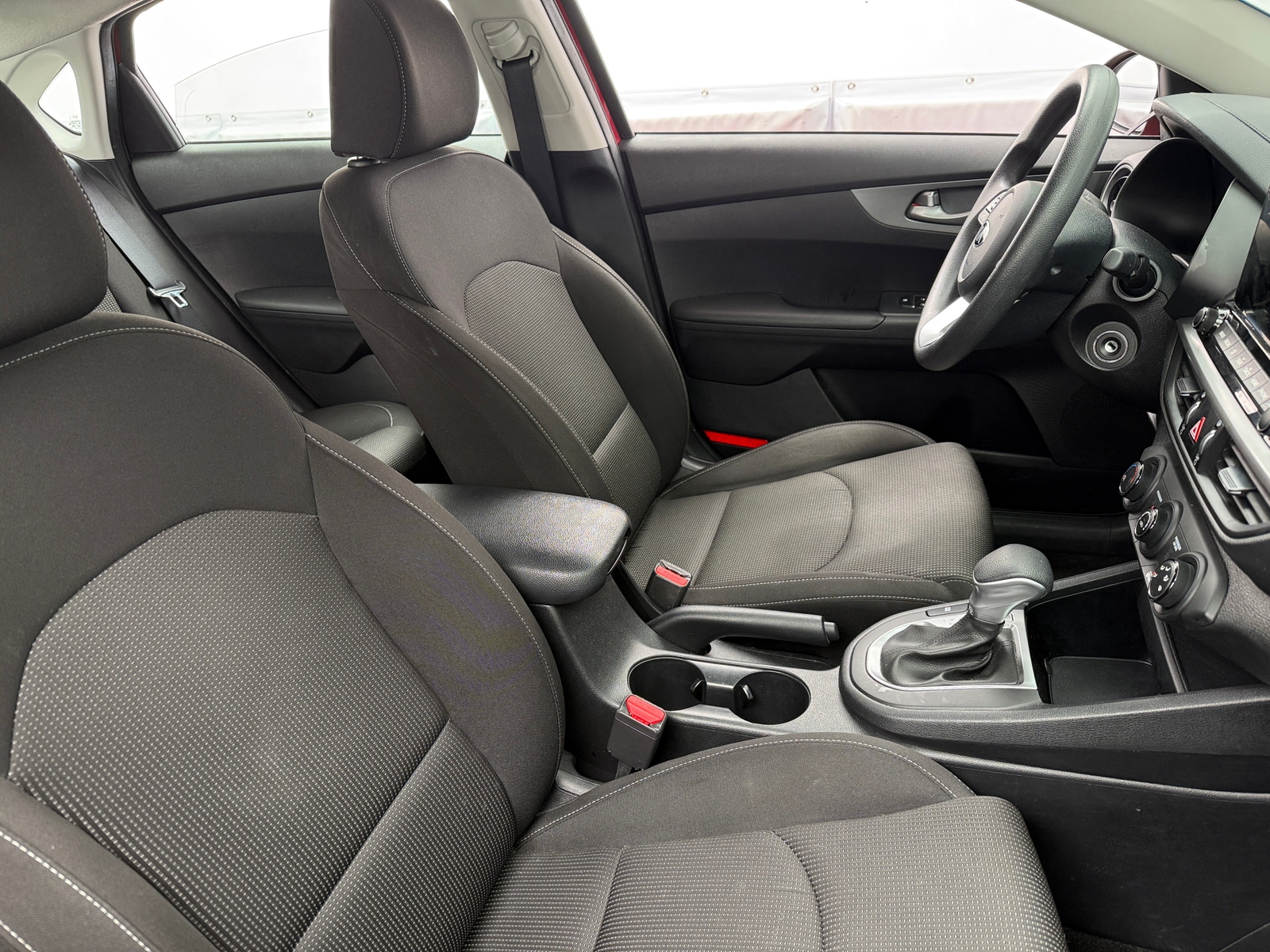 Thumbnail: 2021 Kia Forte - 2