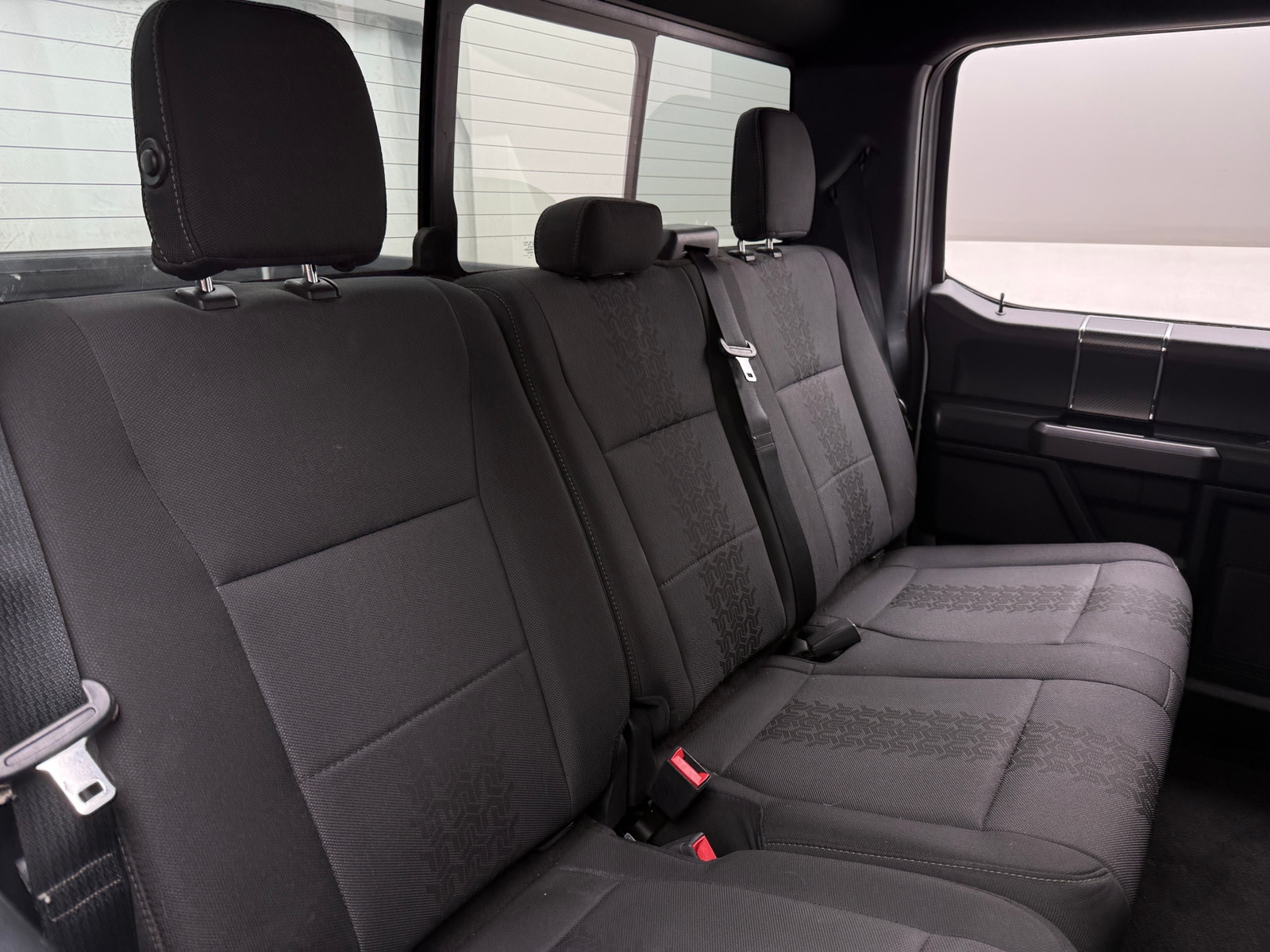 Thumbnail: 2019 Ford Econoline - 6