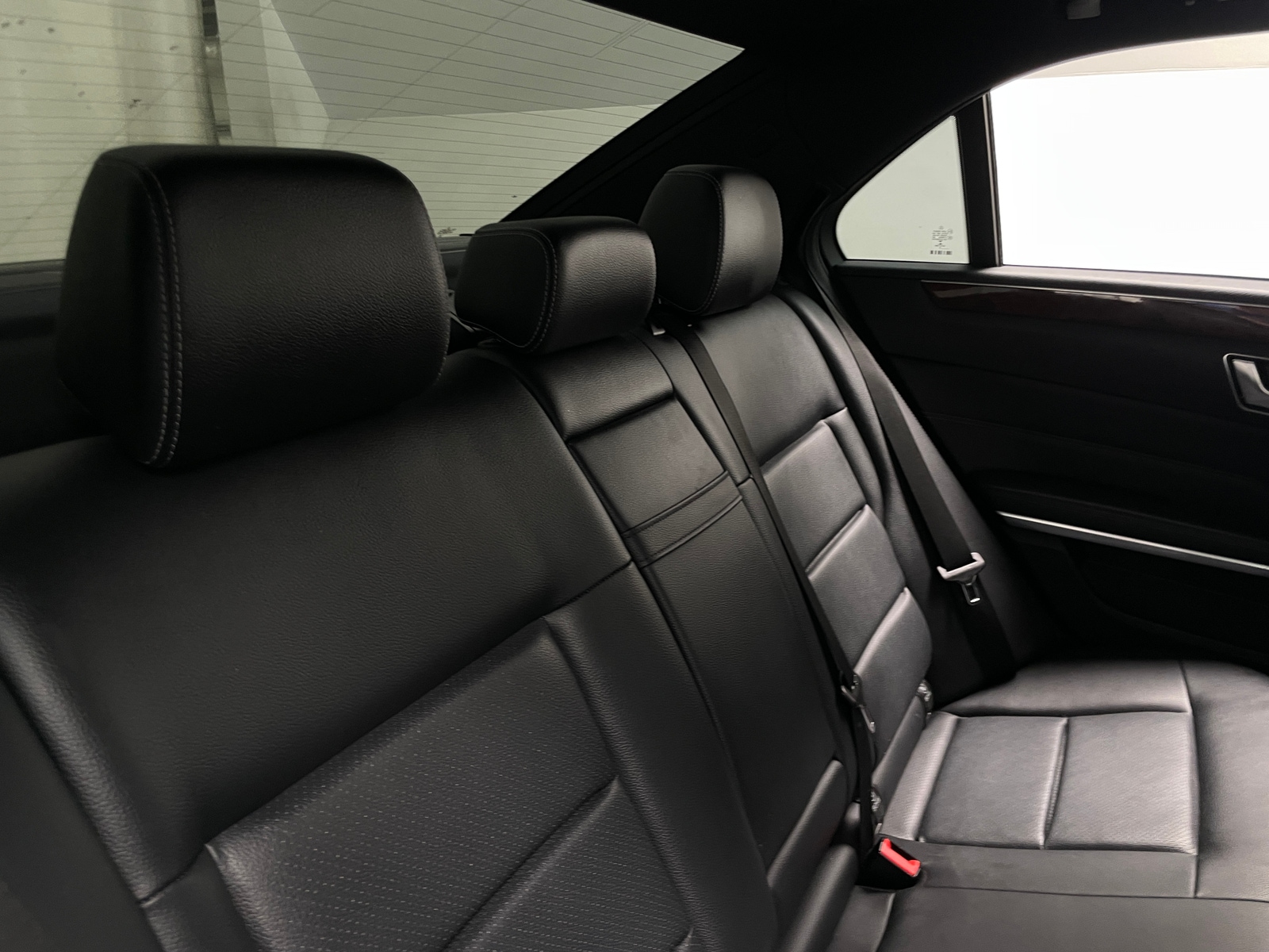 Thumbnail: 2016 Mercedes-Benz E-Class - 5