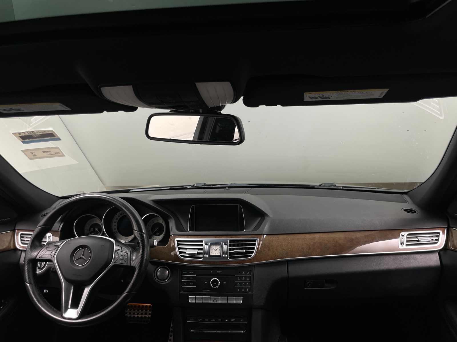 Thumbnail: 2016 Mercedes-Benz E-Class - 2